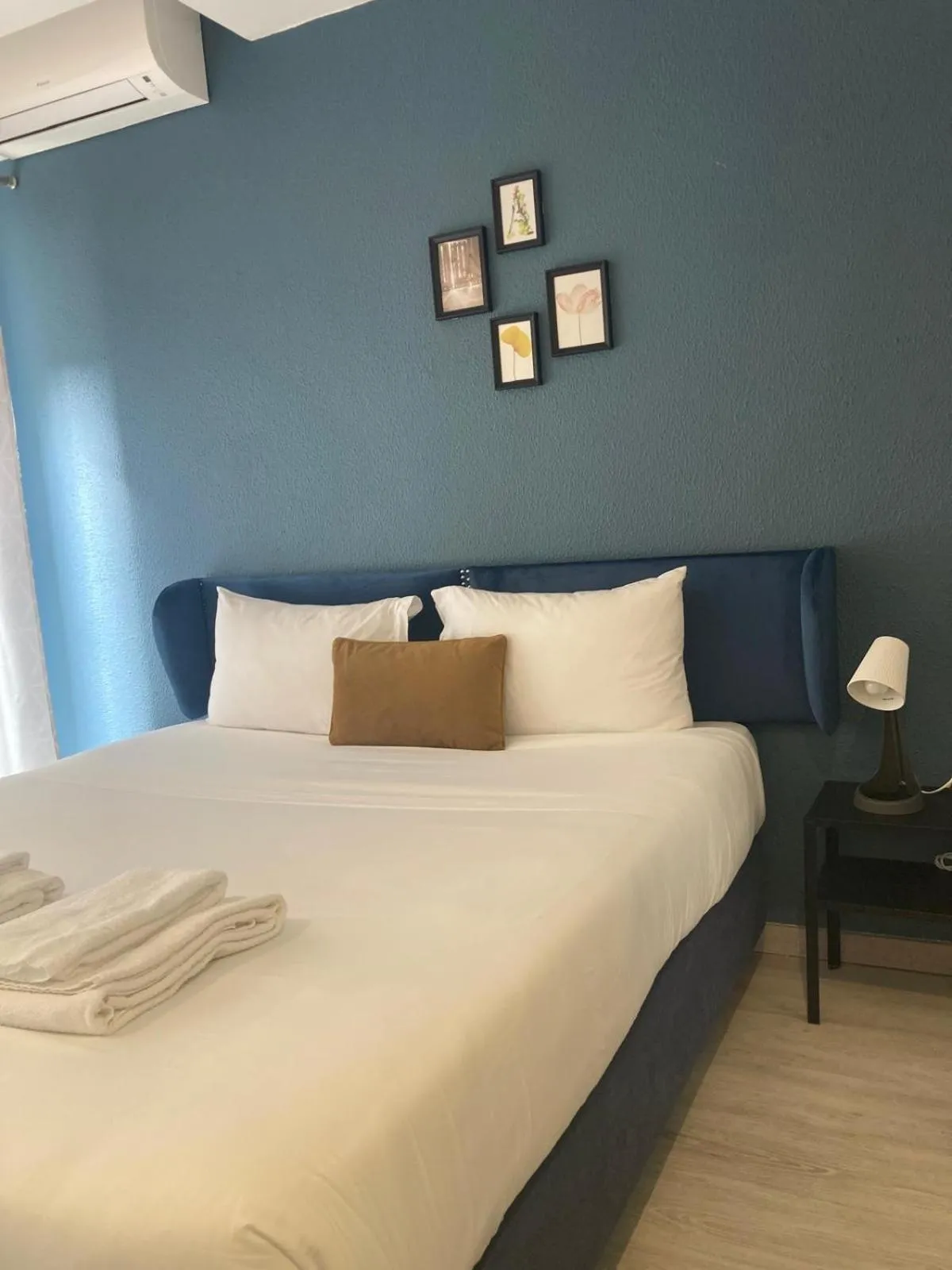 Bed in Marinha Garden Inn - AL