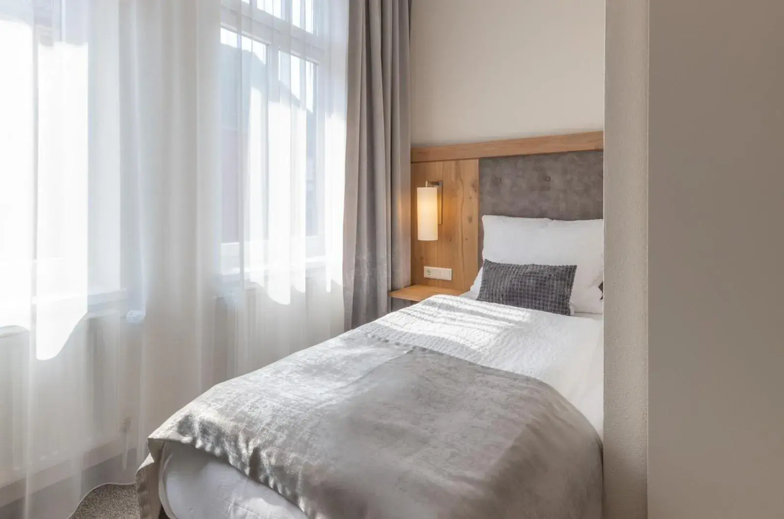 Photo of the whole room, Bed in 24/7 Selfcheckin Photo of the whole room, Bed in 24/7 Selfcheckin