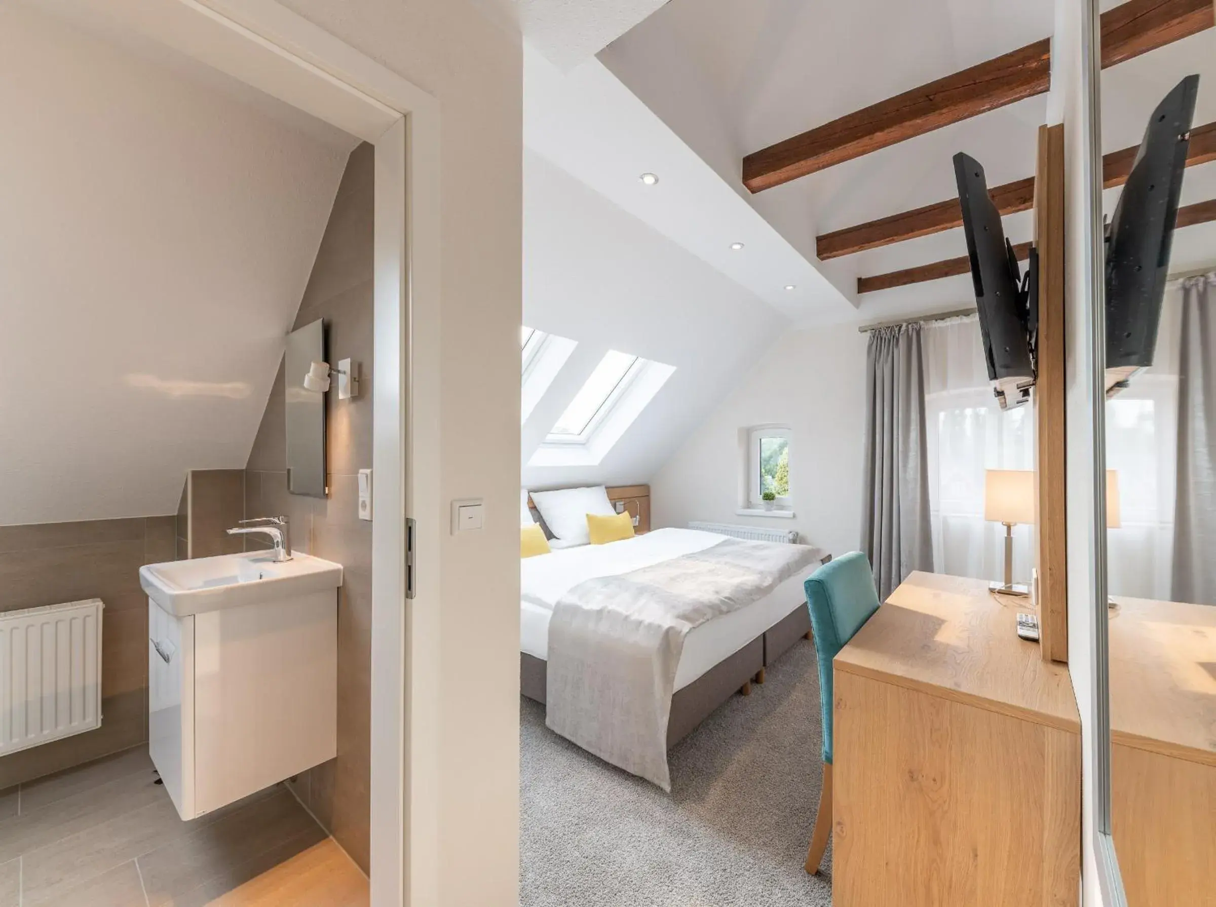 Bed in 24/7 Selfcheckin Bed in 24/7 Selfcheckin