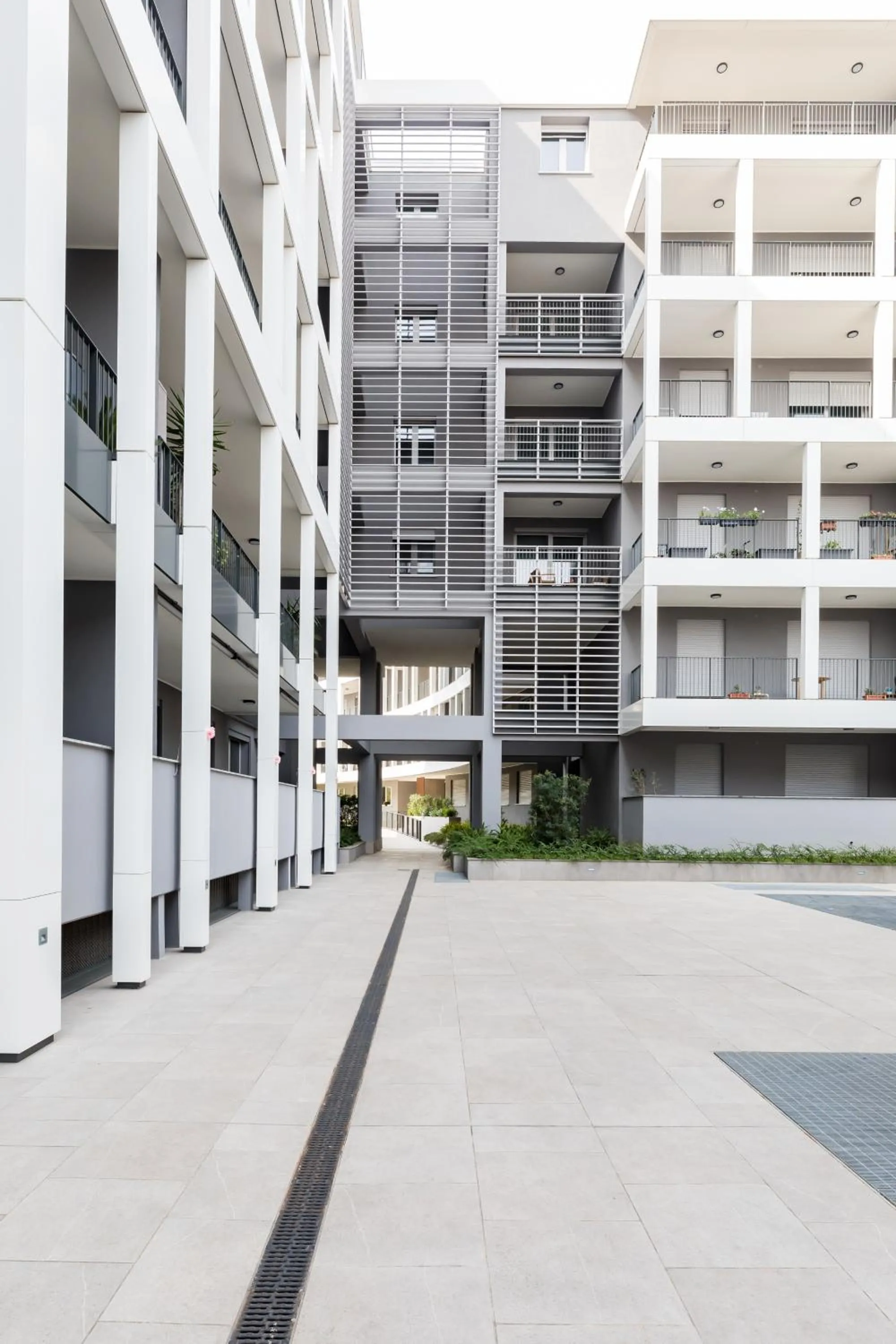Property building in Porto Fluviale House