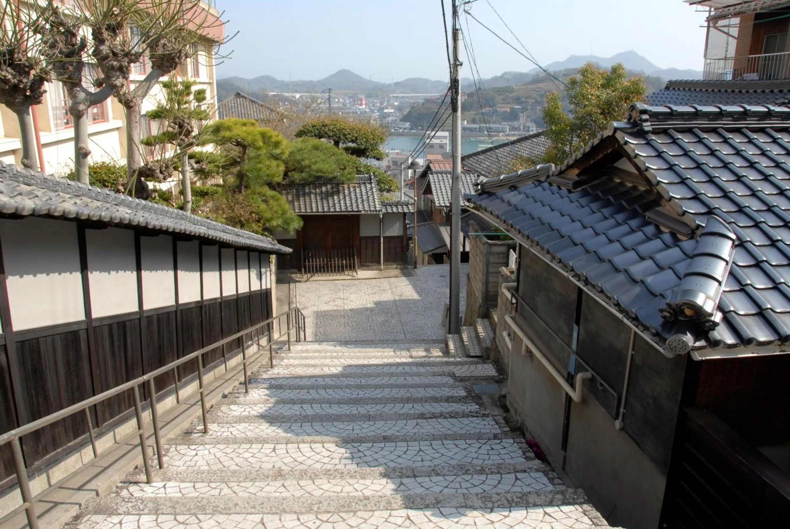 Nearby landmark in HOUS-AGALonomichi