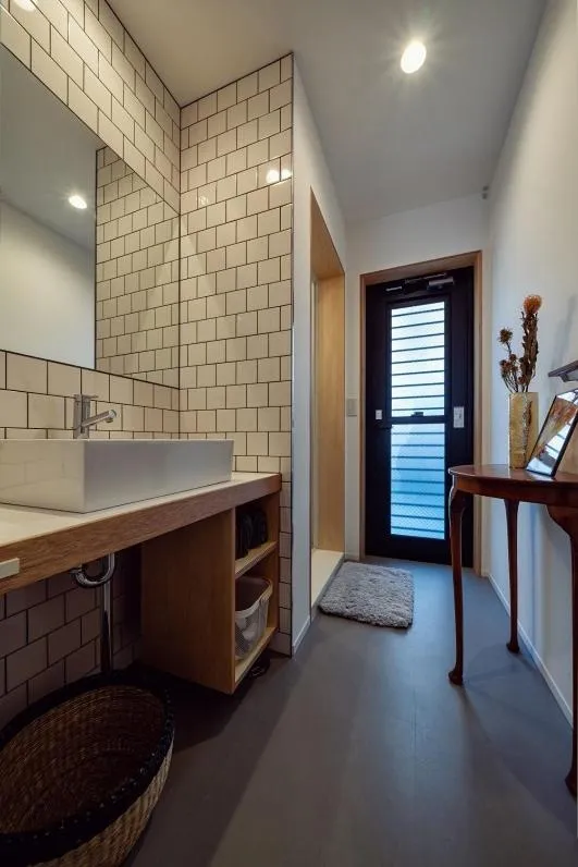 Bathroom in HOUS-AGALonomichi