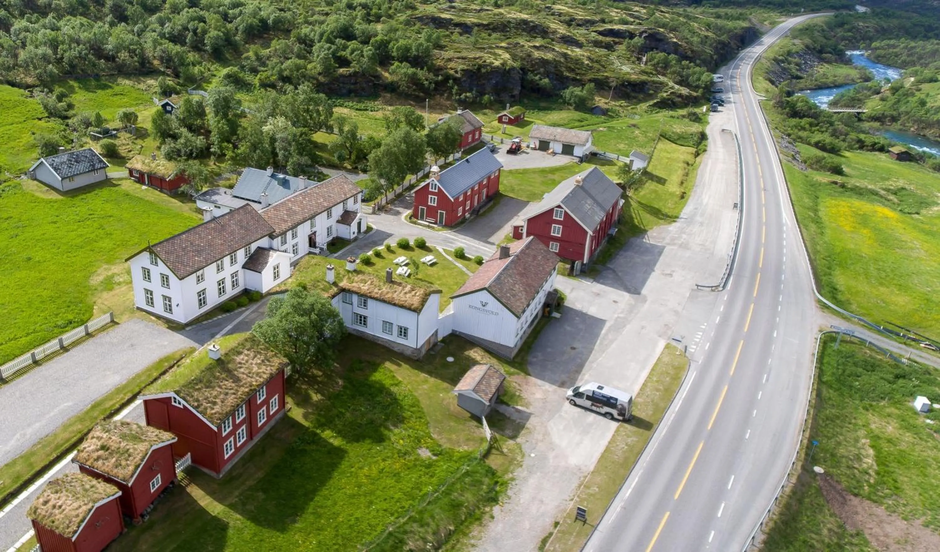 Property building in Kongsvold Fjeldstue by Frich`s