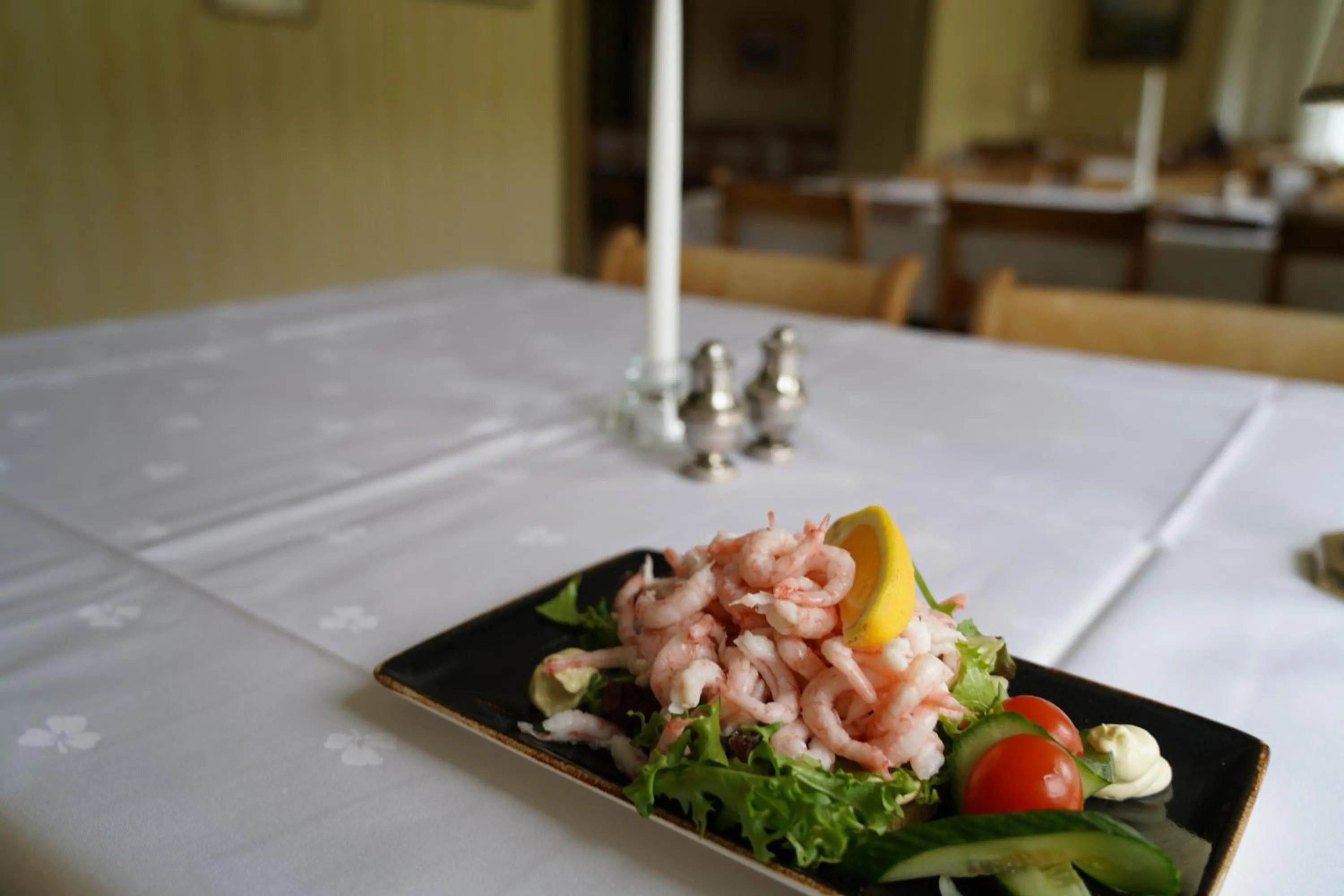 Food and drinks in Kongsvold Fjeldstue by Frich`s