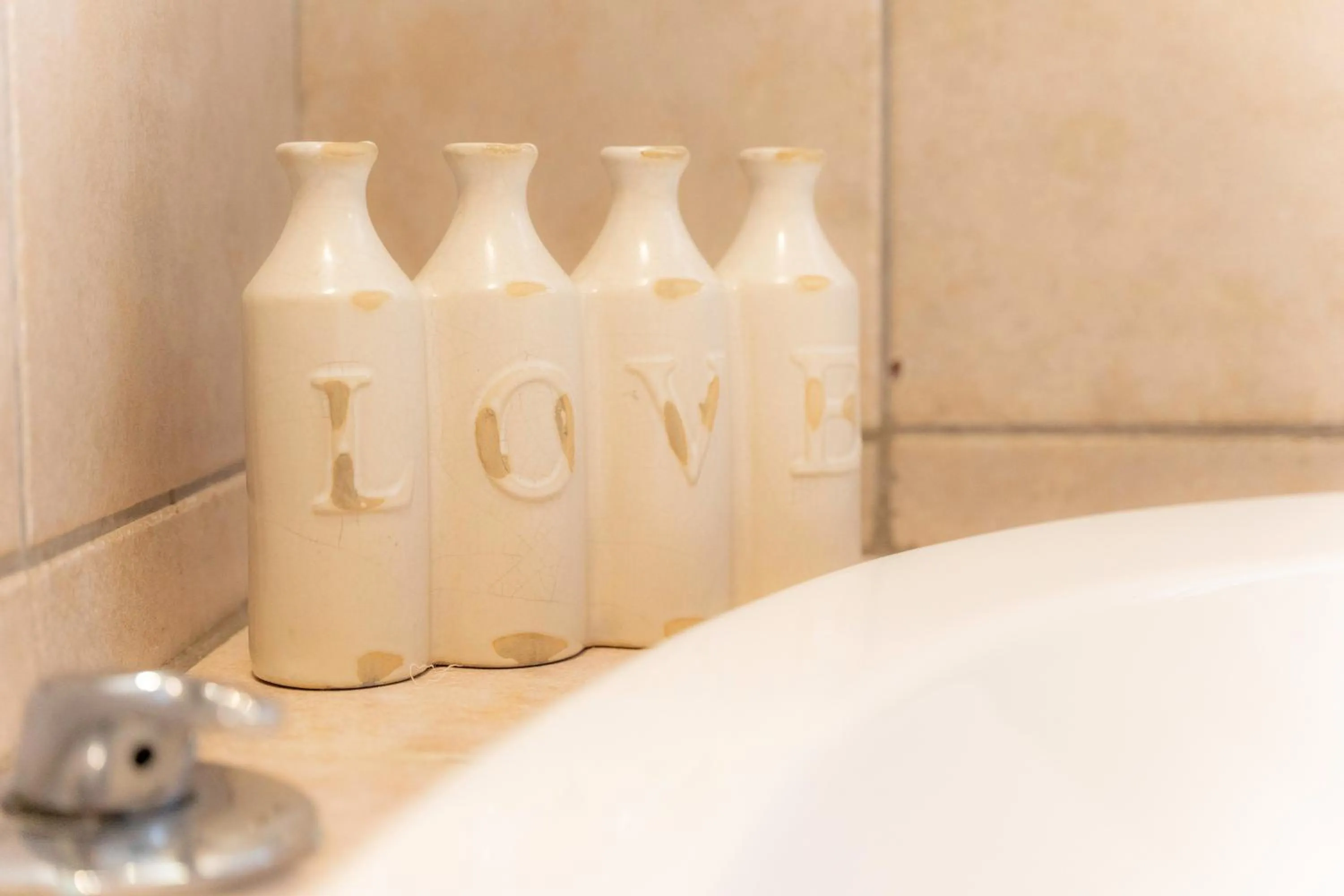 Bathroom in L'anda Guesthouse & self catering