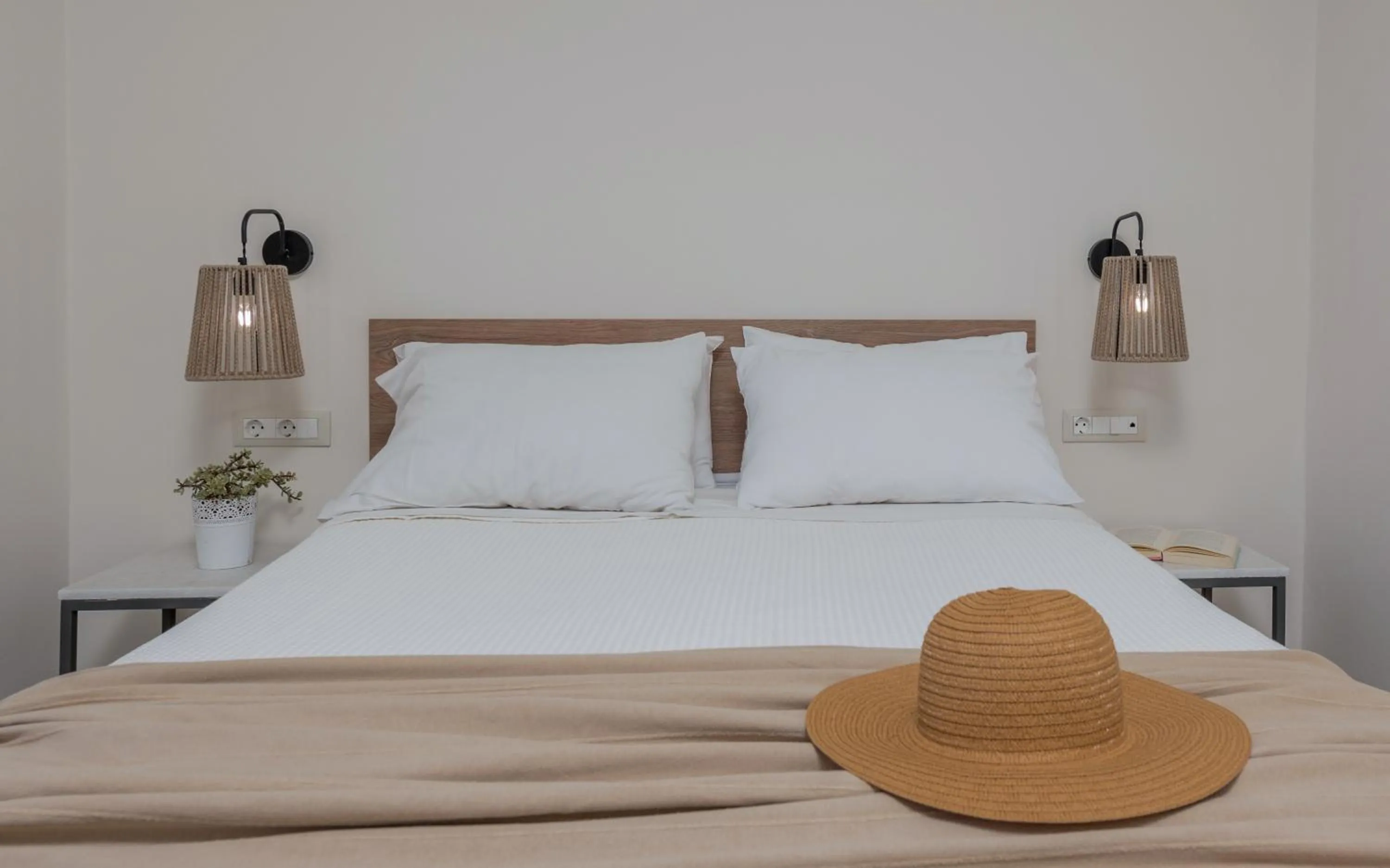 Phoenix Beach Hotel