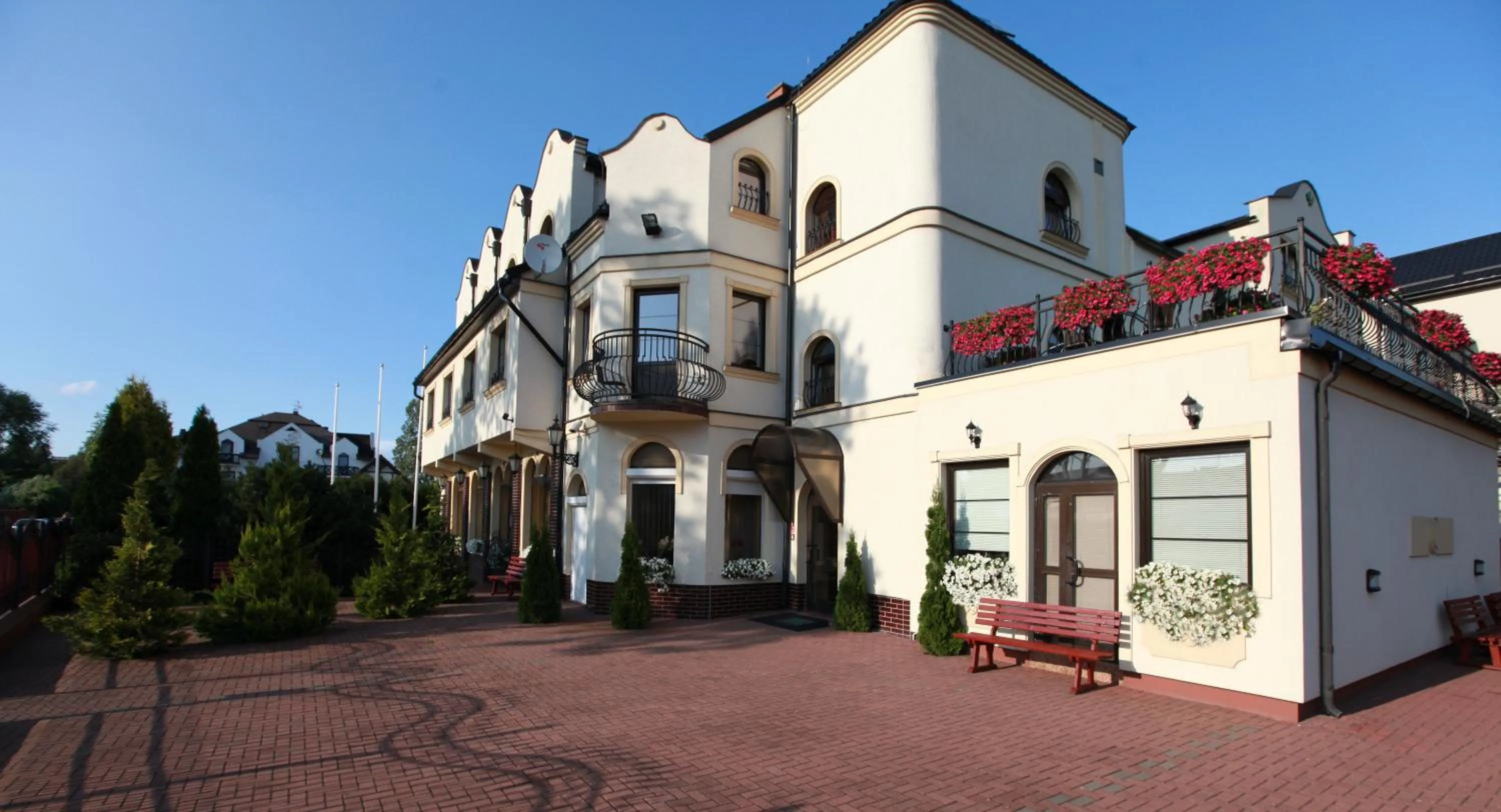 Property building in Ośrodek Wczasowy Magnat