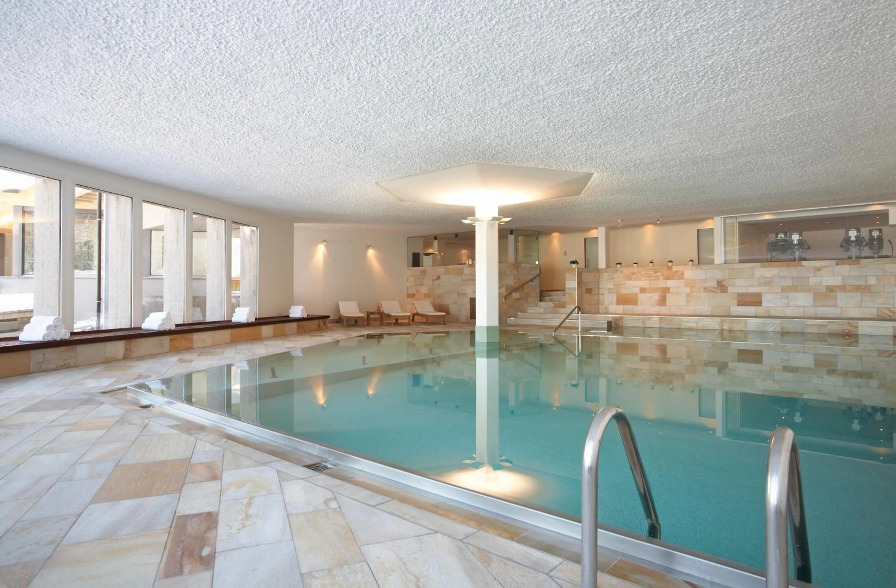Swimming pool in Wellness Hotel Stoos