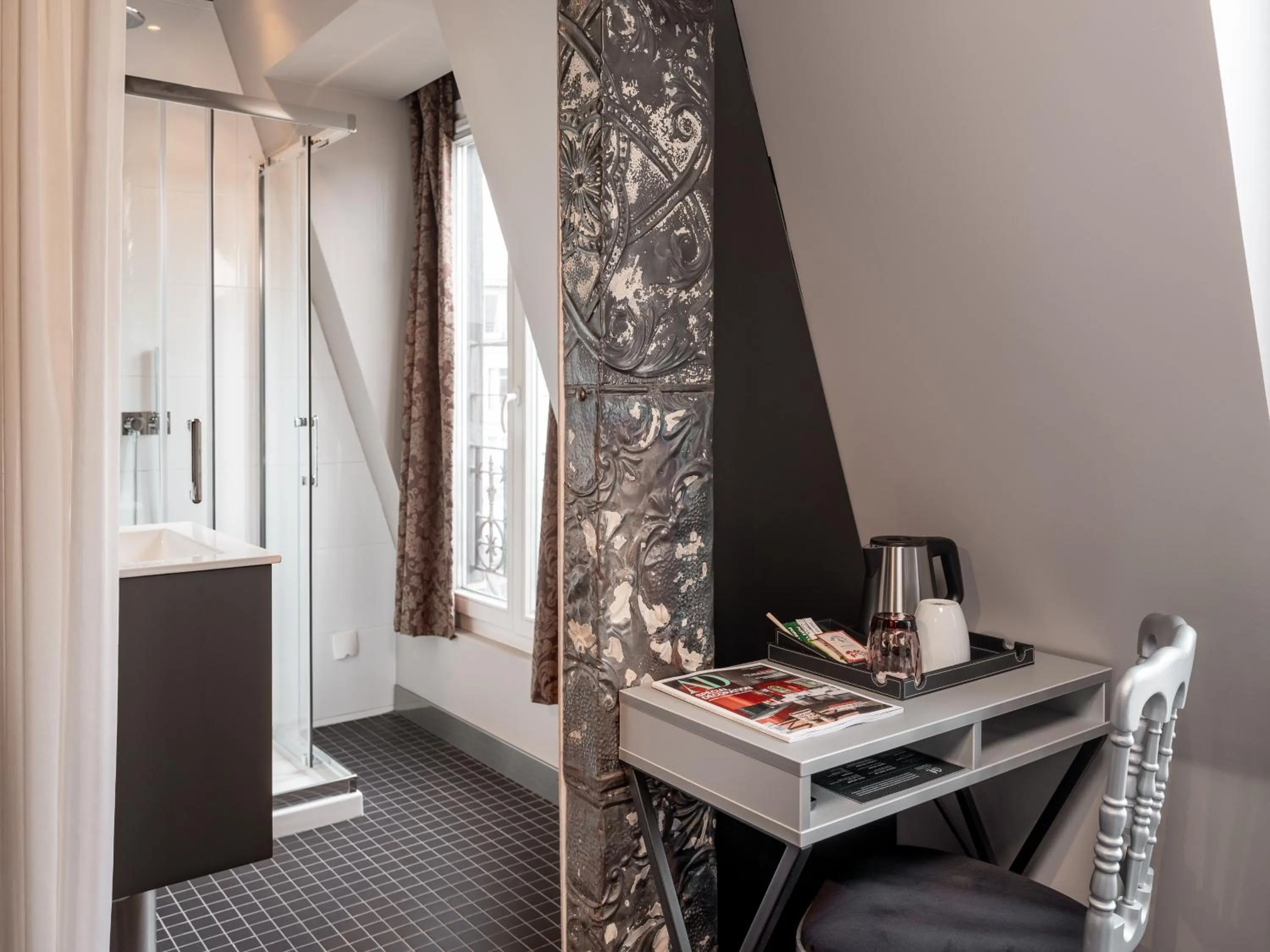 Bathroom in Grand Hotel Lafayette