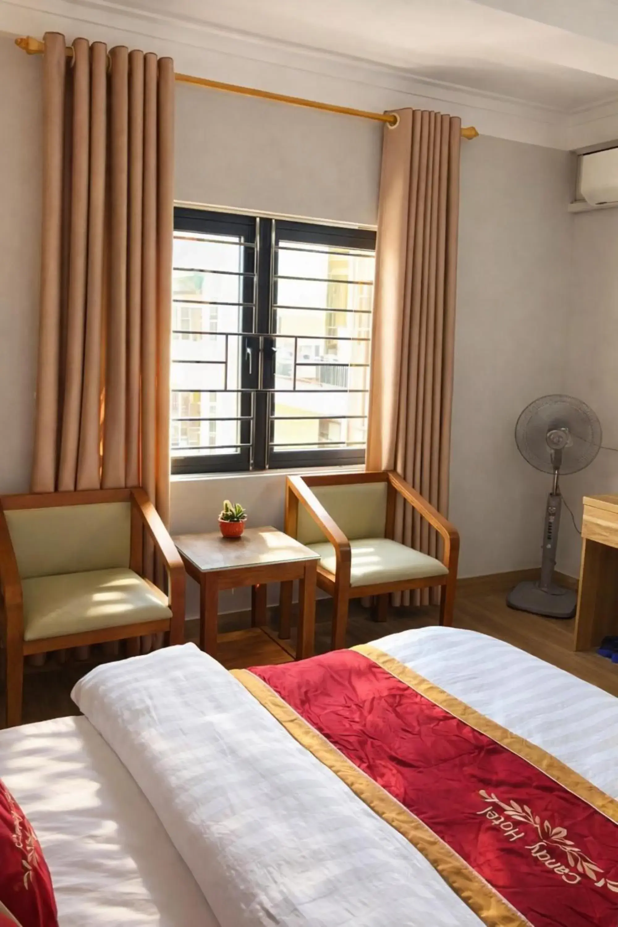 Photo of the whole room, Bed in Candy Hotel Hạ Long Photo of the whole room, Bed in Candy Hotel Hạ Long