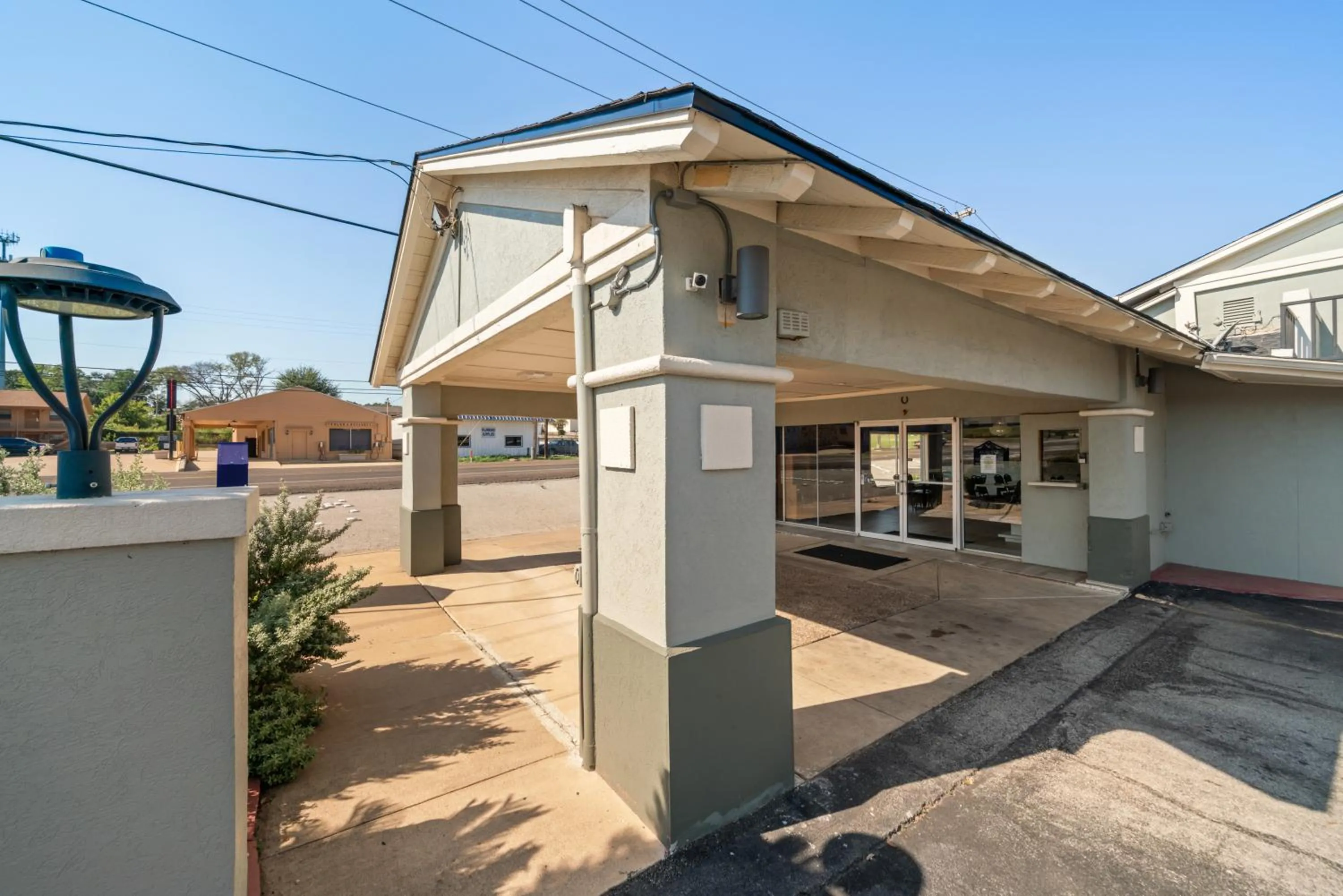 Property building in Americas Best Value Inn & Suites Brenham