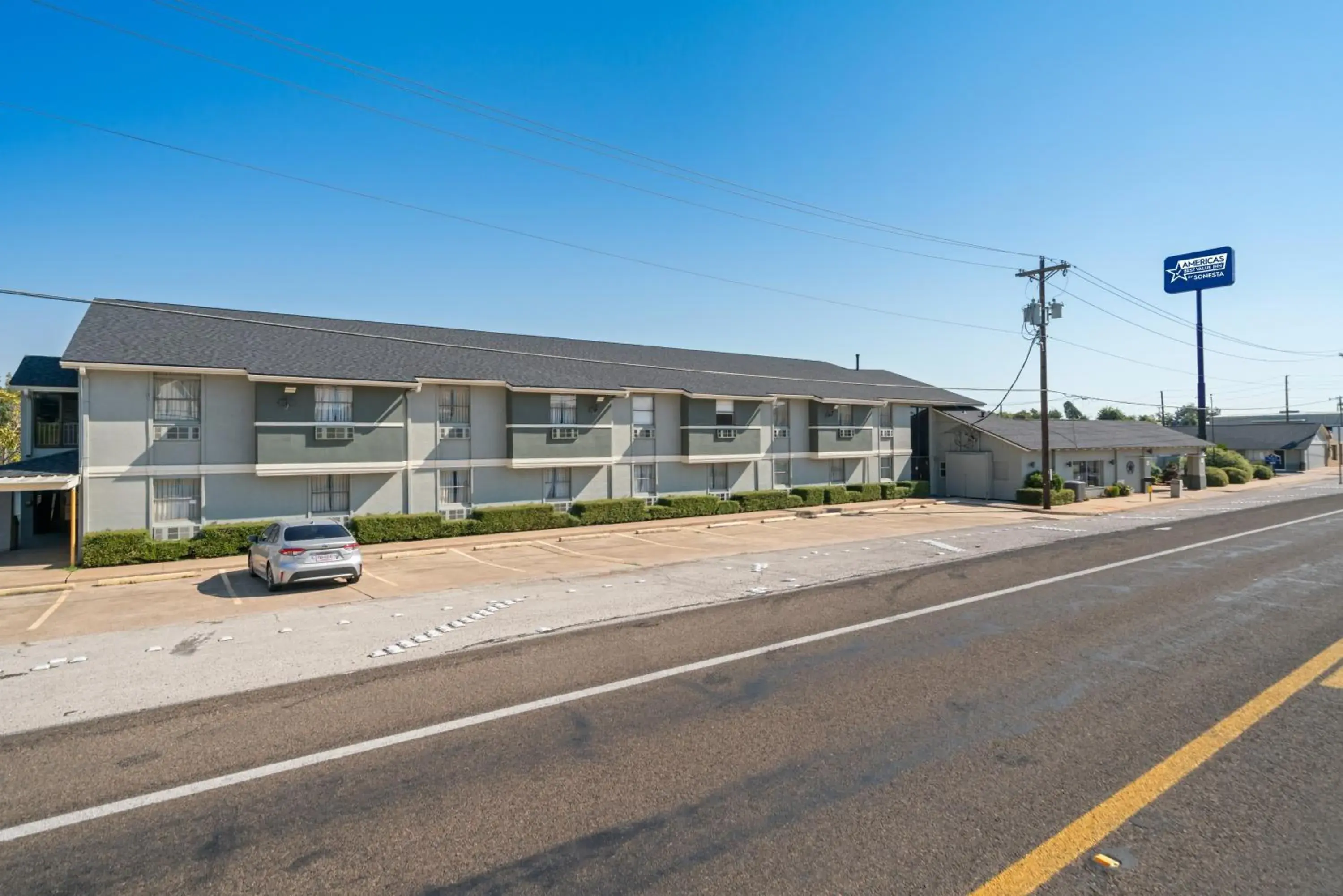 Property building in Americas Best Value Inn & Suites Brenham Property building in Americas Best Value Inn & Suites Brenham