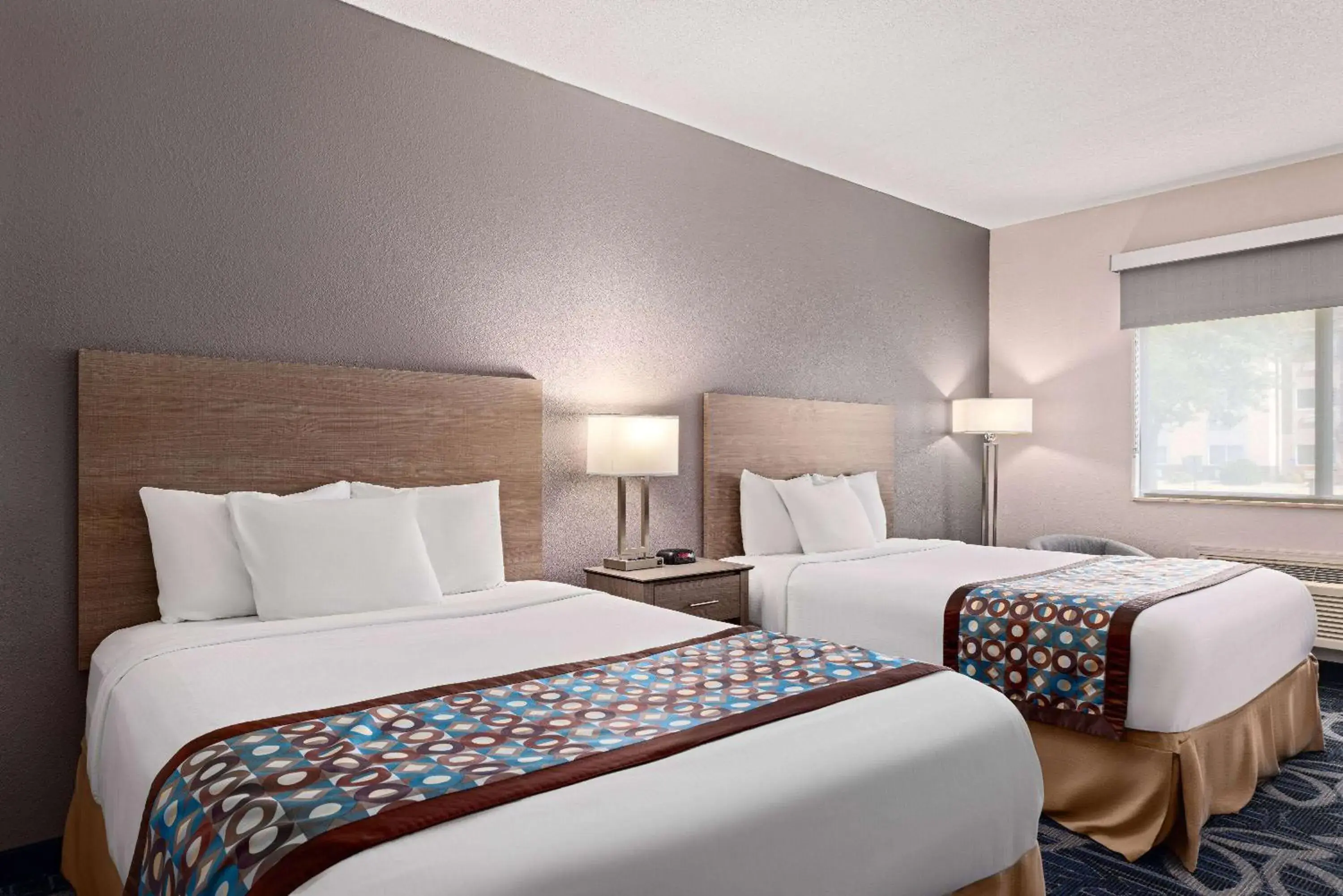 Queen Room with Two Queen Beds - Non-Smoking in Baymont by Wyndham Waterloo Queen Room with Two Queen Beds - Non-Smoking in Baymont by Wyndham Waterloo