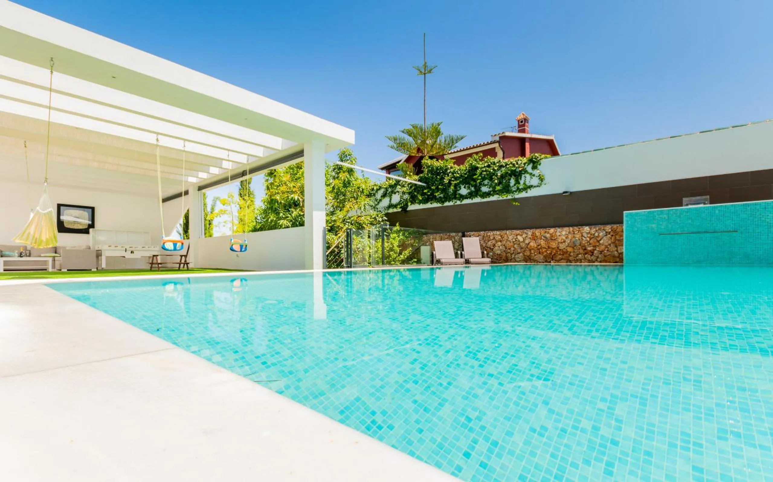 Cubo's Villa Elena
