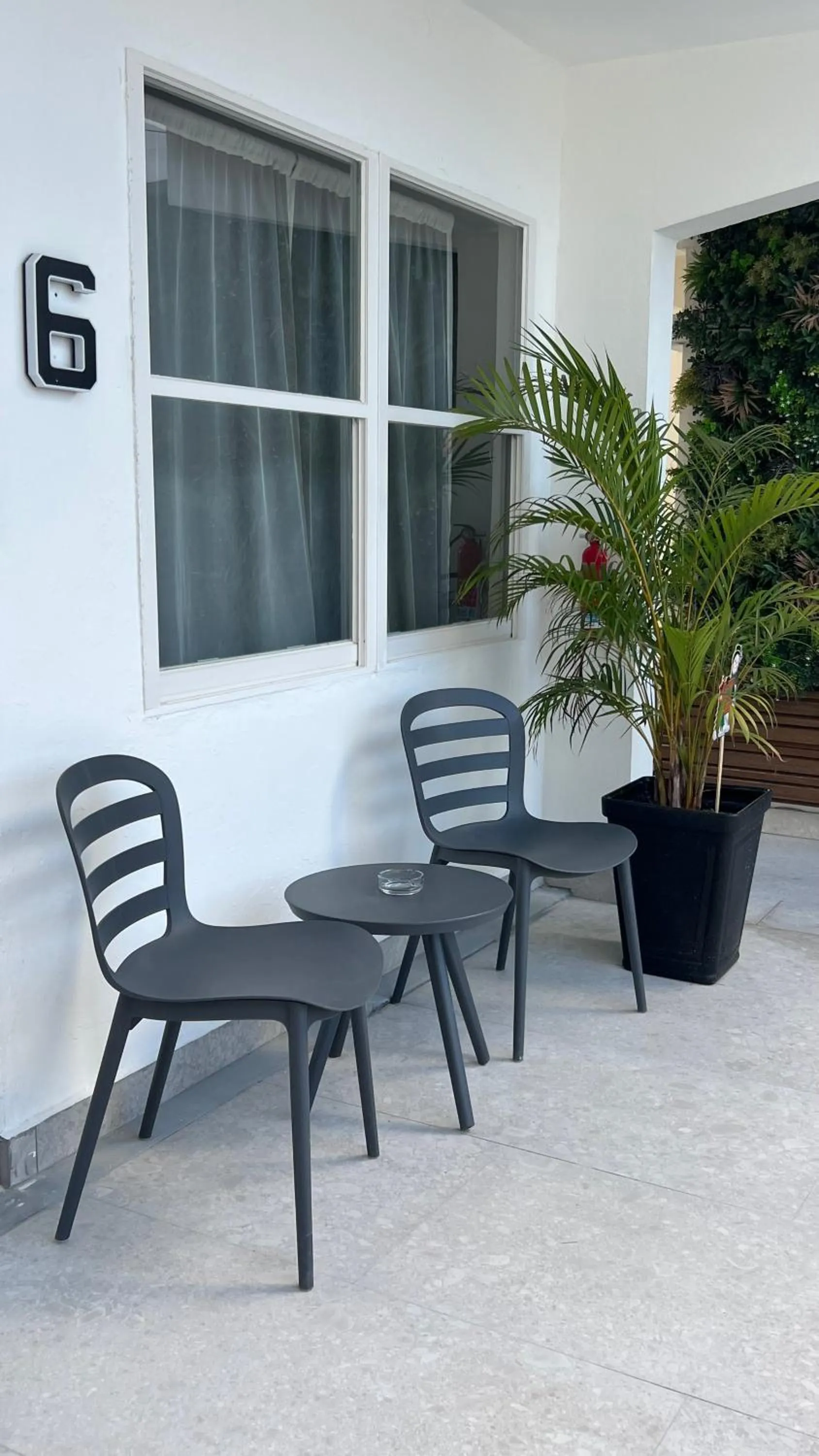 Balcony/Terrace in Mata Rocks Resort