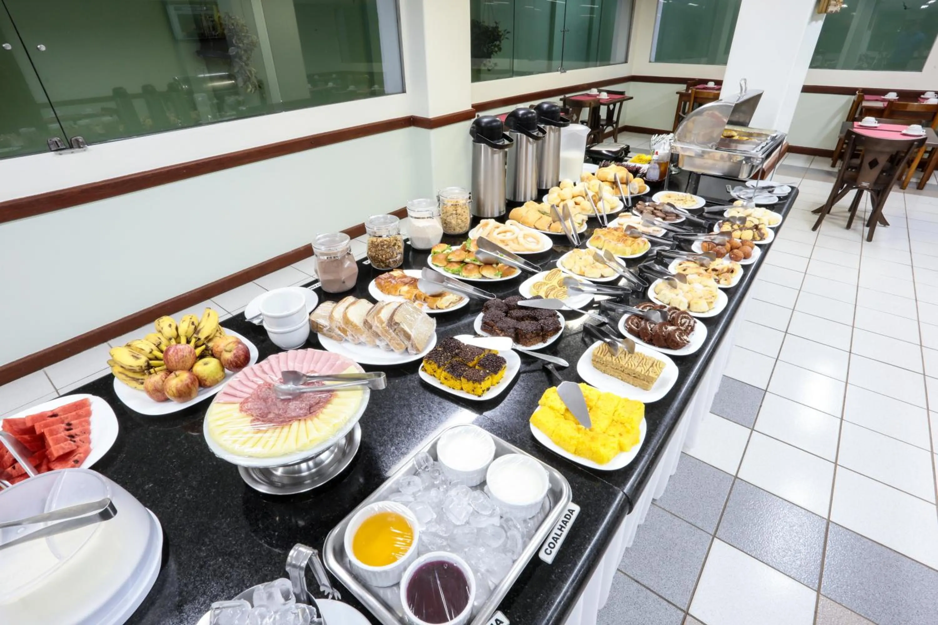 Buffet breakfast in Montblanc Hotel