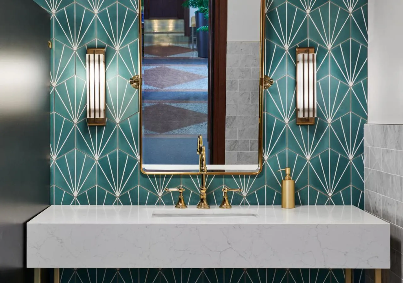 Public Bath in The Darling