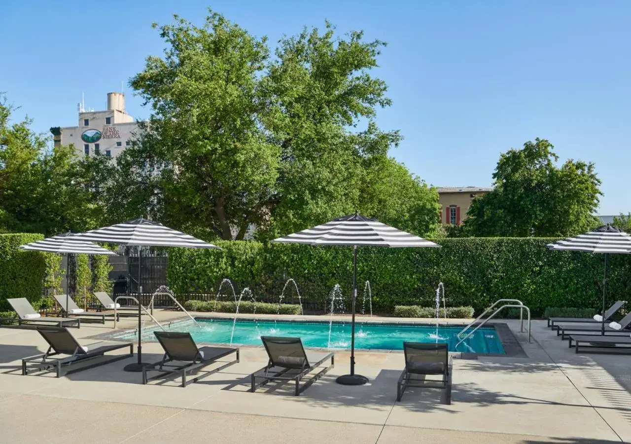 Swimming pool in The Darling Swimming pool in The Darling