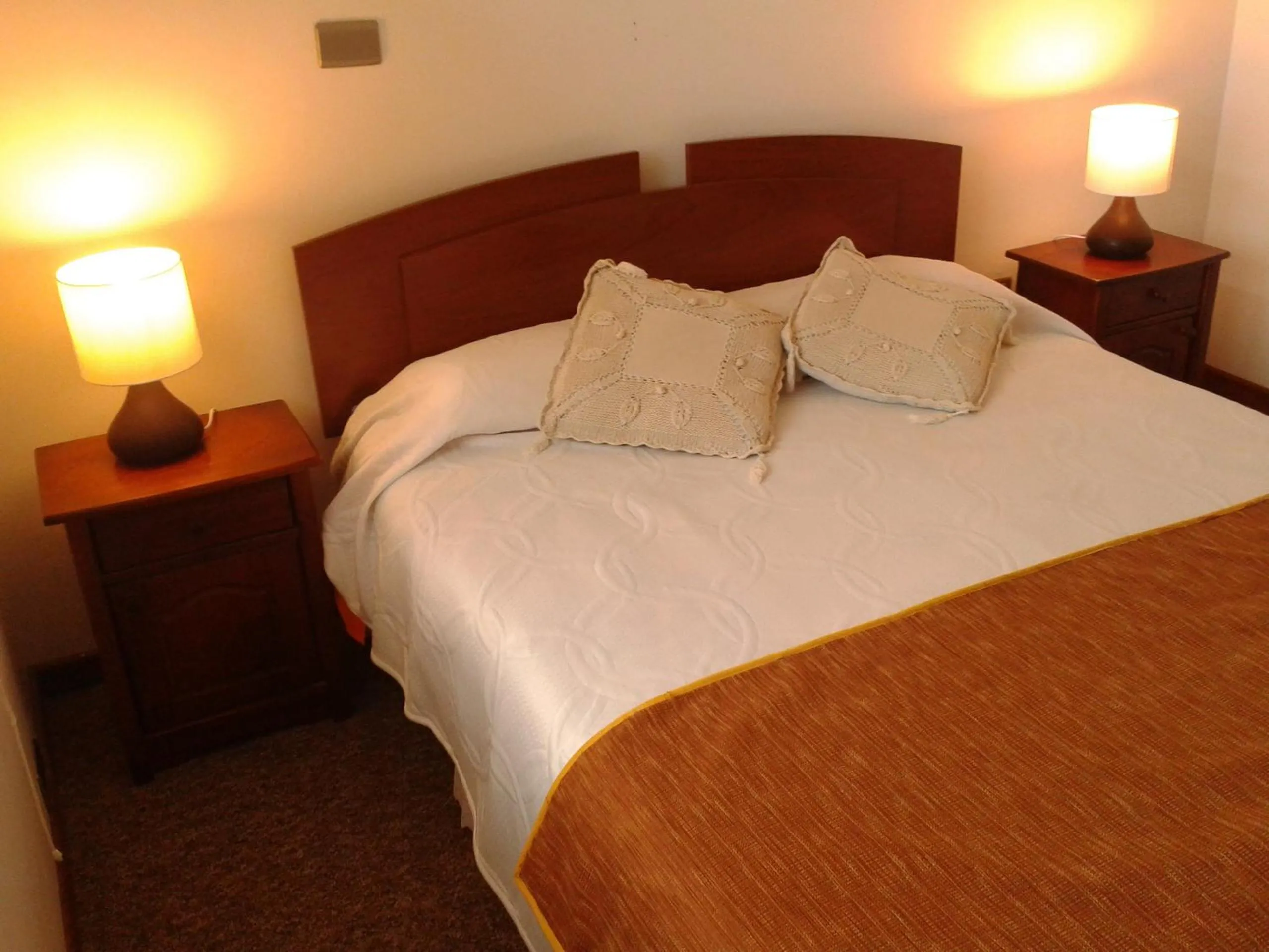 Bed in Hostal Los Avellanos