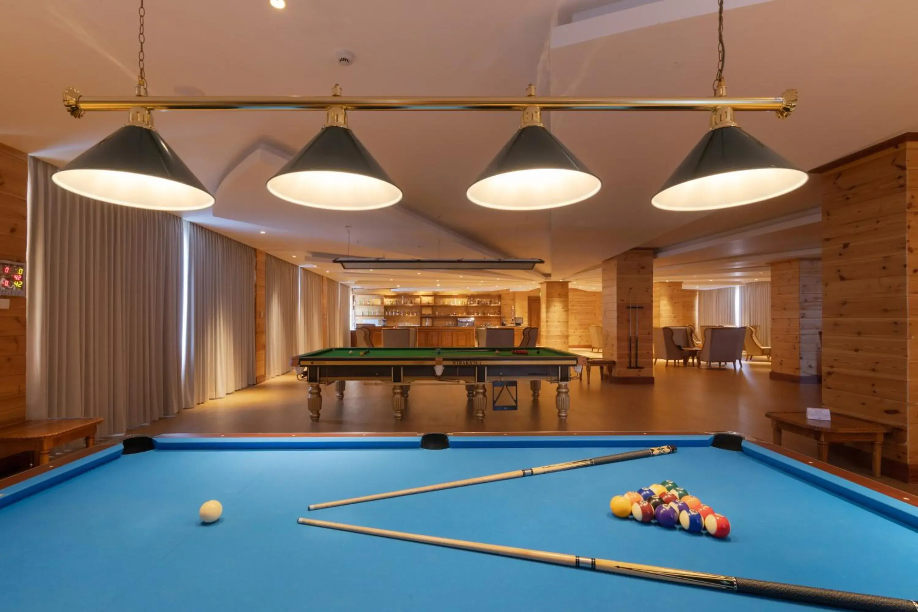 Billiard in Araliya Red - Budget friendly Hotel- Where you find stunning 360 panoramic view of Nuwara Eliya Billiard in Araliya Red - Budget friendly Hotel- Where you find stunning 360 panoramic view of Nuwara Eliya