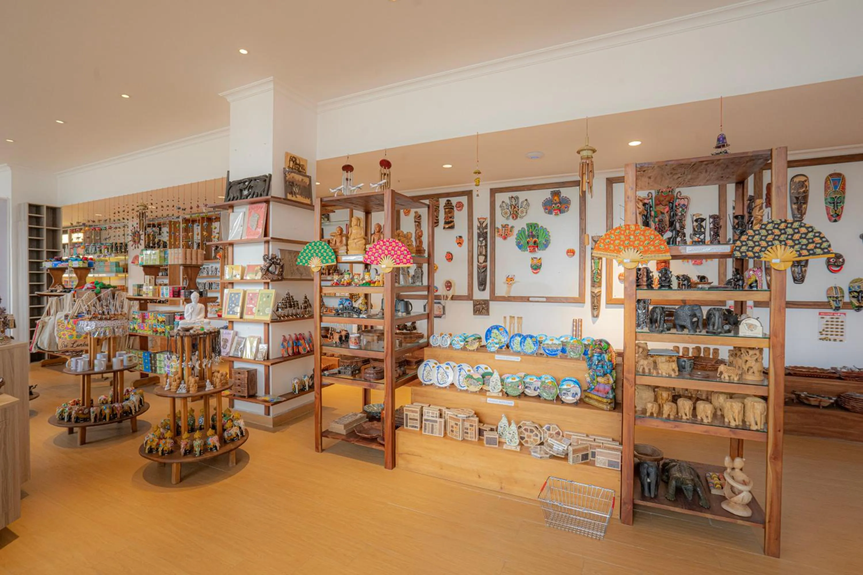 Shopping Area in Araliya Red - Budget friendly Hotel- Where you find stunning 360 panoramic view of Nuwara Eliya