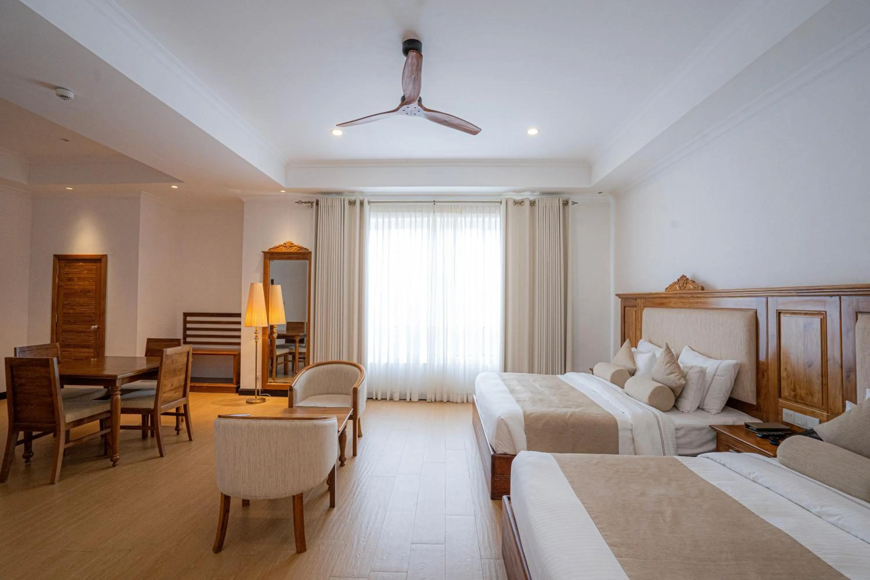 Property building, Bed in Araliya Red - Budget friendly Hotel- Where you find stunning 360 panoramic view of Nuwara Eliya