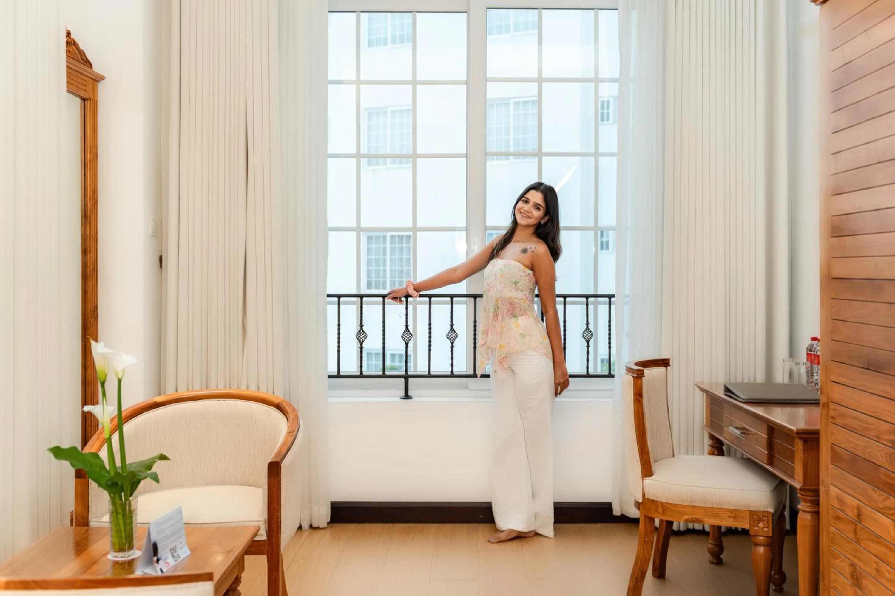 Bed in Araliya Red - Budget friendly Hotel- Where you find stunning 360 panoramic view of Nuwara Eliya