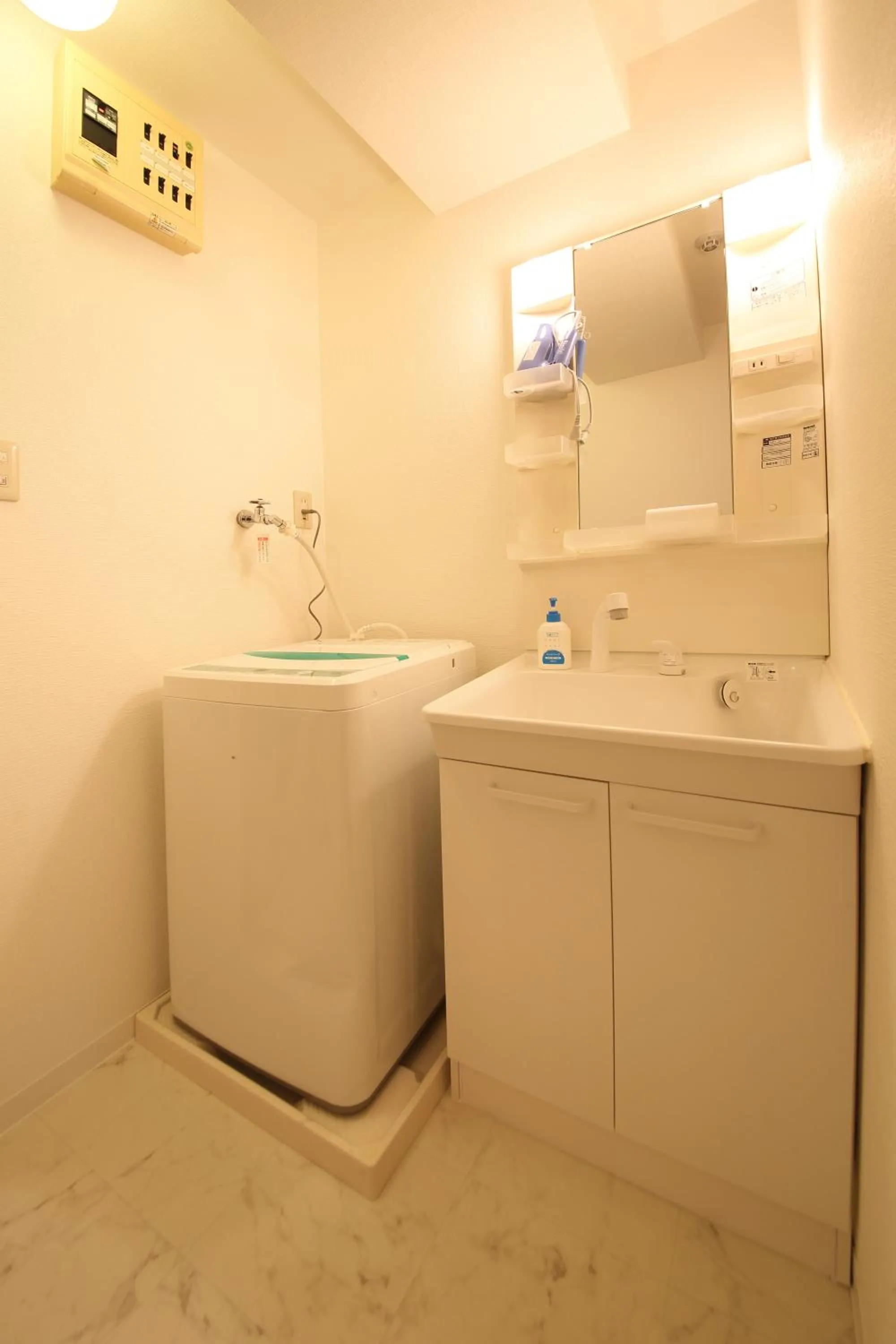 Bathroom in ETERNITY Tamatsukuri 401