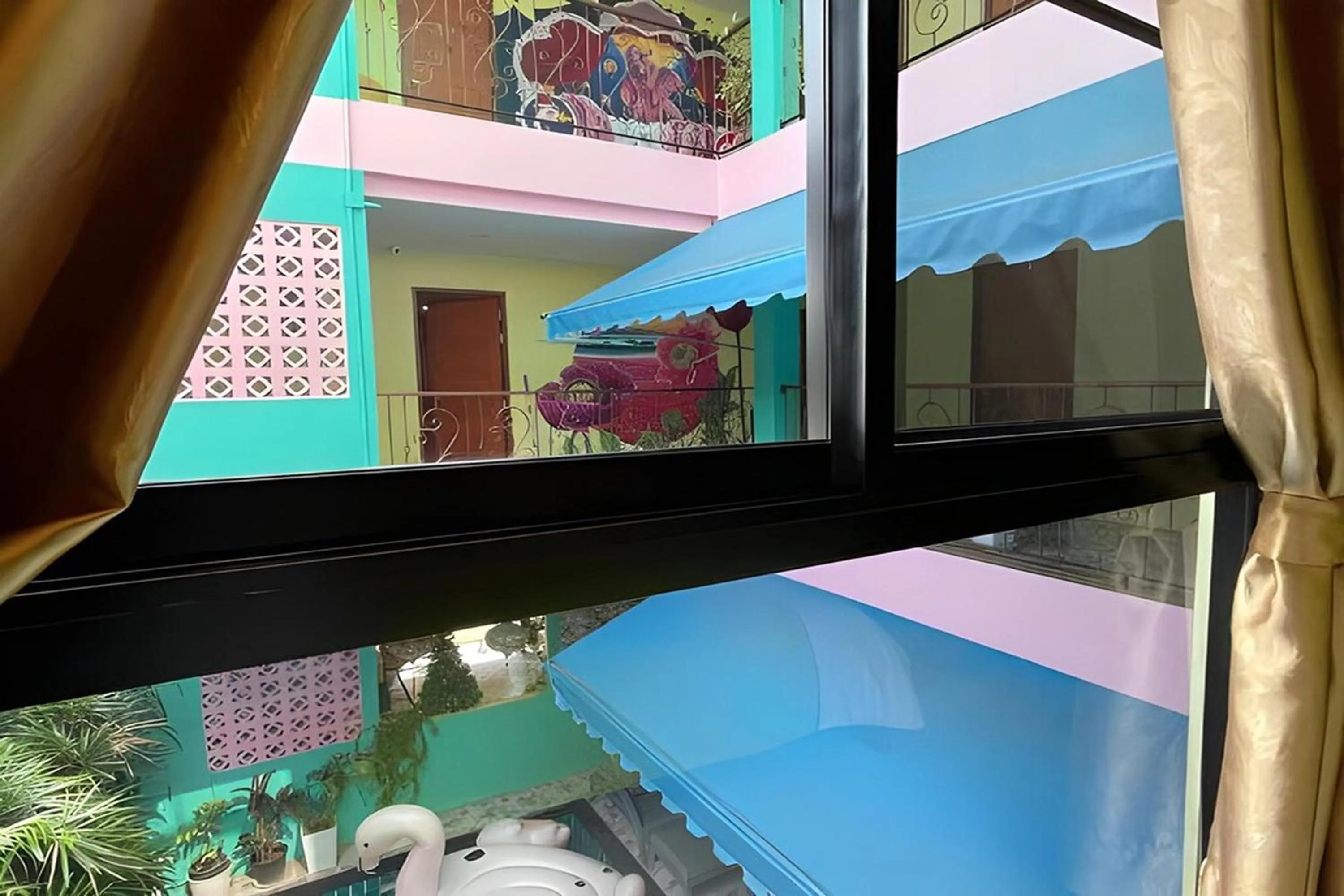 Photo of the whole room in Chor Chang House