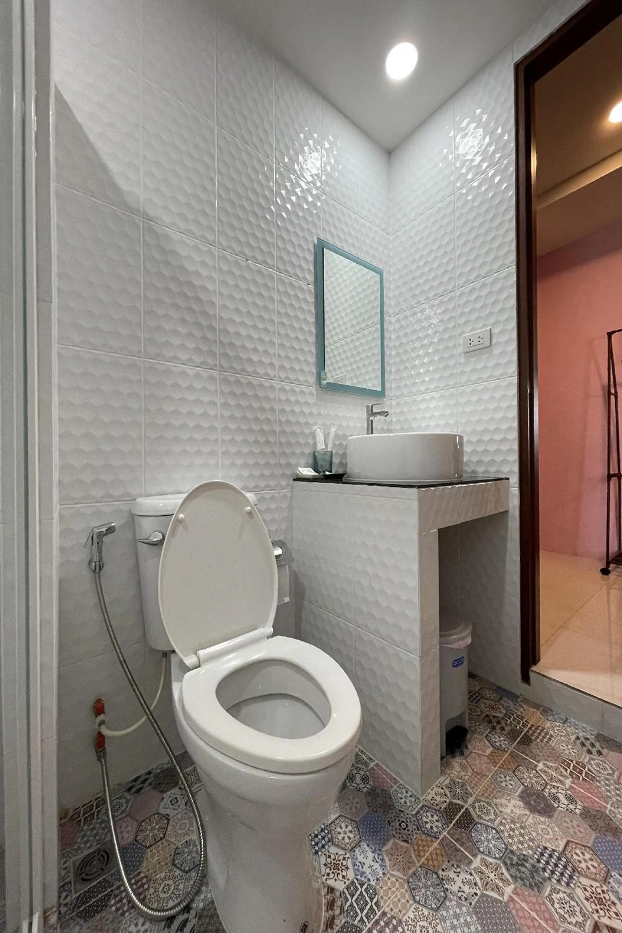 Shower in Chor Chang House