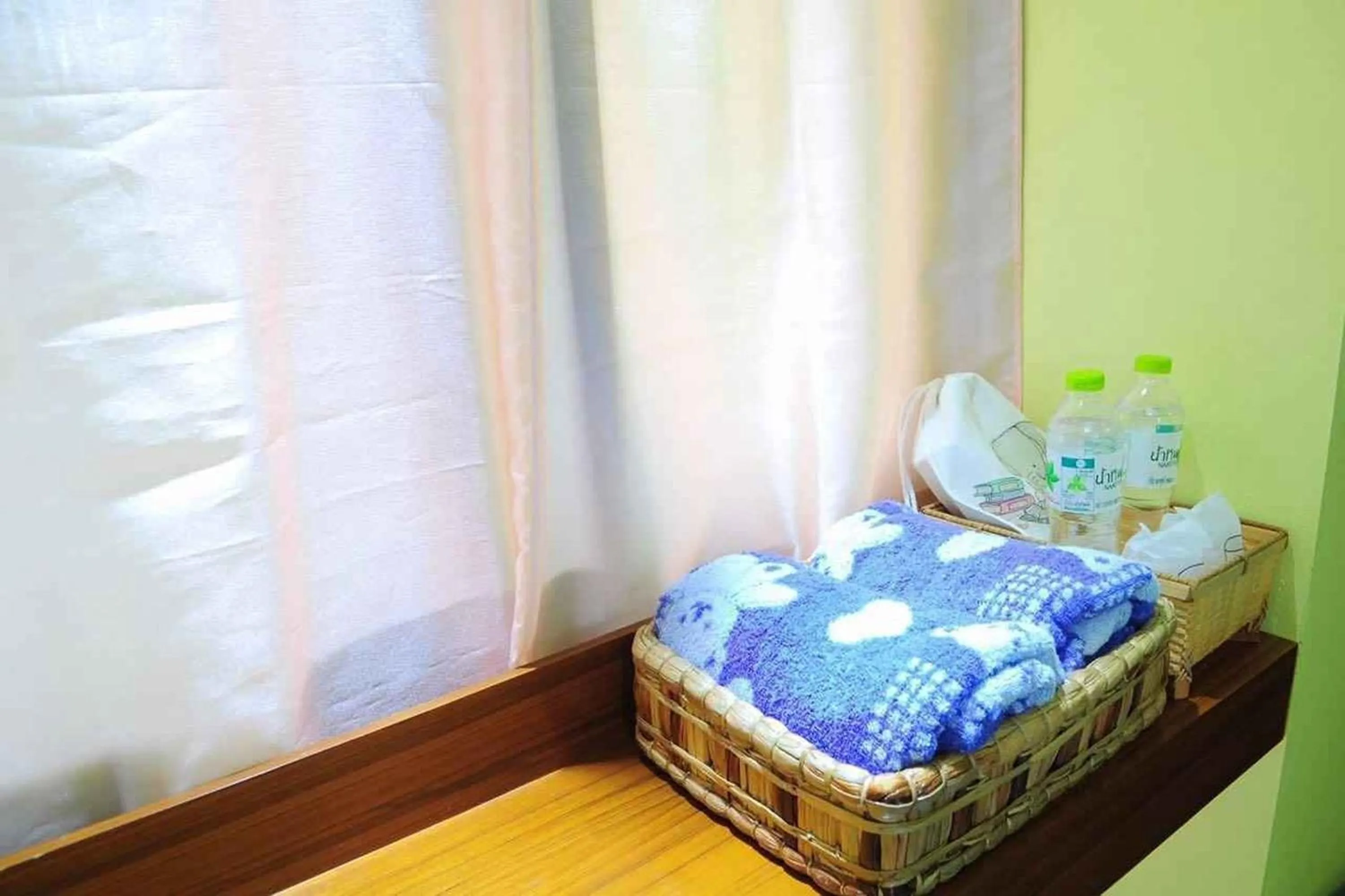 towels, Bed in Chor Chang House
