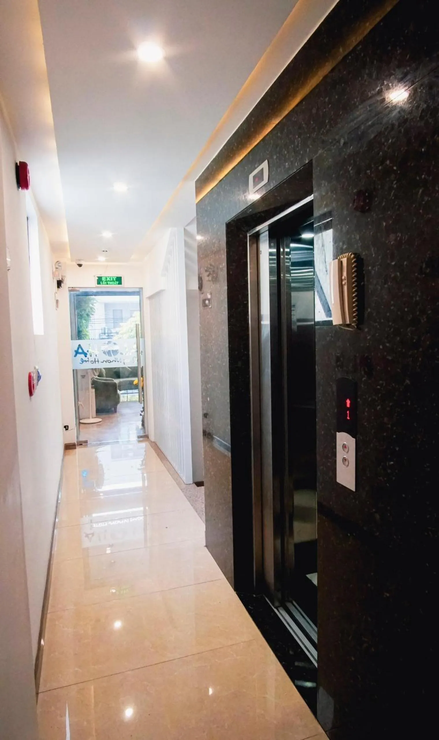 Lobby or reception in Aloha Hotel Quy Nhơn