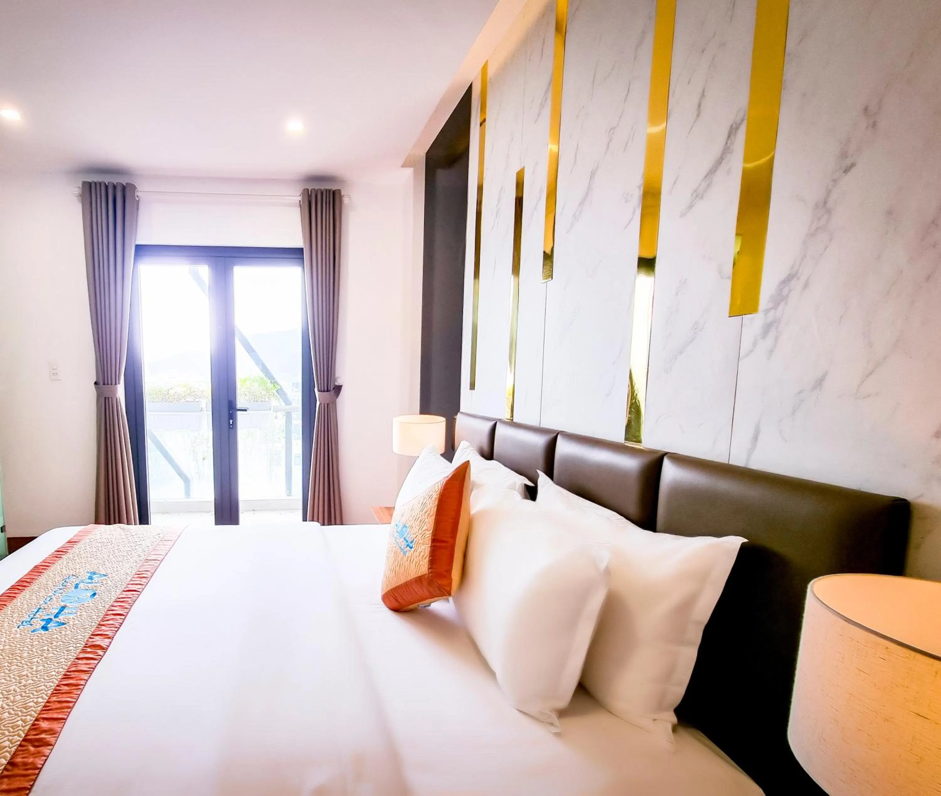 Bed in Aloha Hotel Quy Nhơn