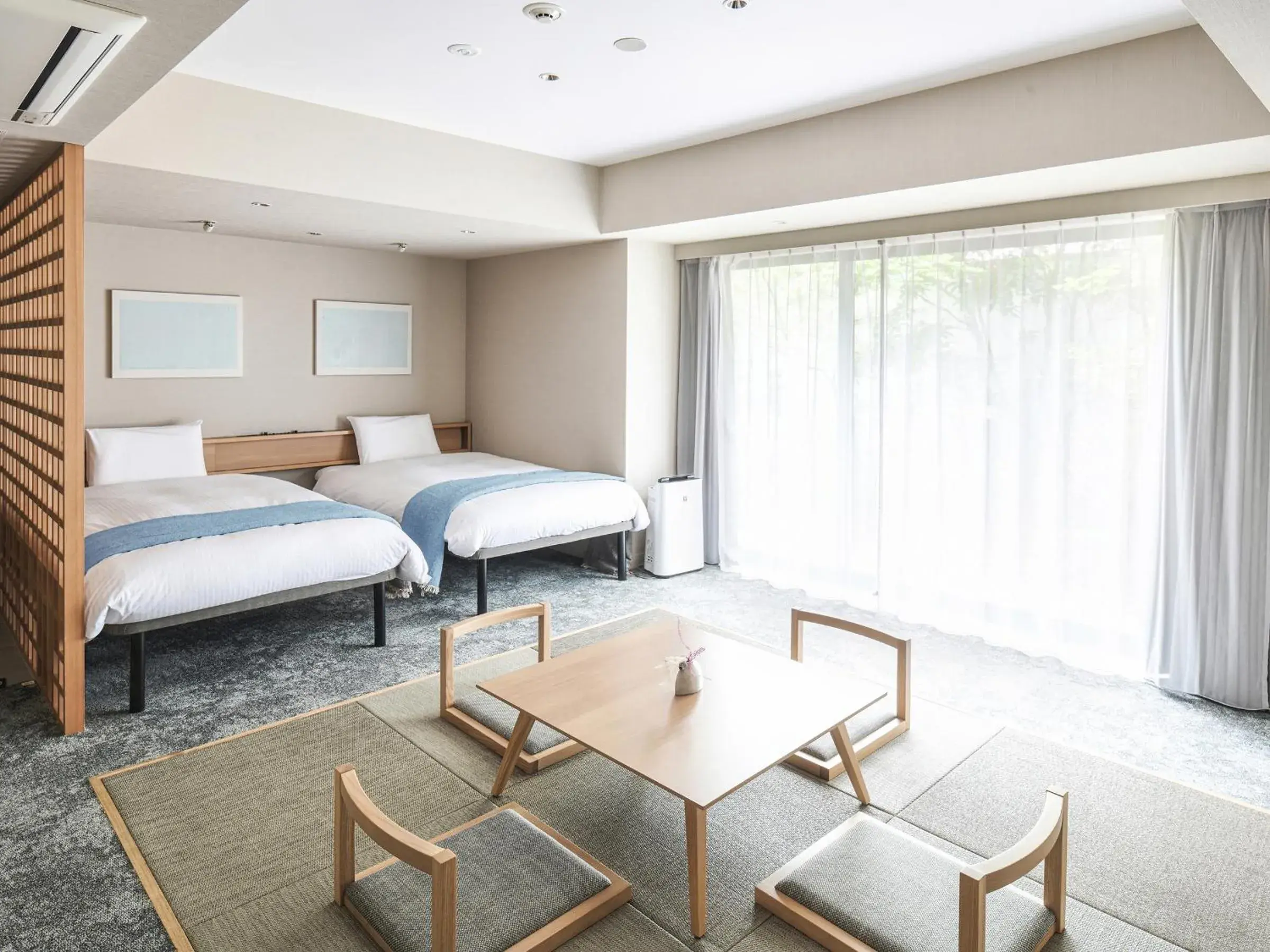 Photo of the whole room, Bed in REF Kyoto Hachijoguchi by VESSEL HOTELS Photo of the whole room, Bed in REF Kyoto Hachijoguchi by VESSEL HOTELS