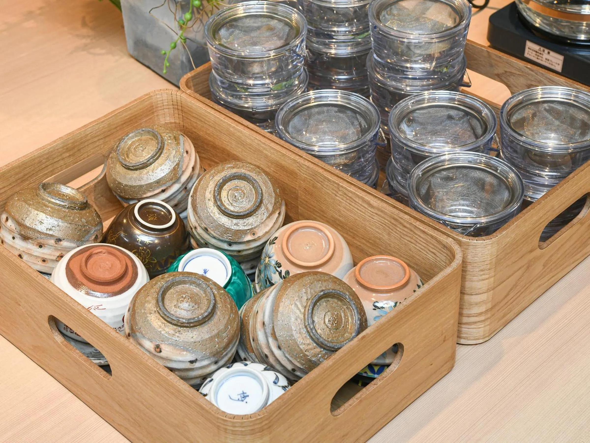 Drinks in REF Kyoto Hachijoguchi by VESSEL HOTELS