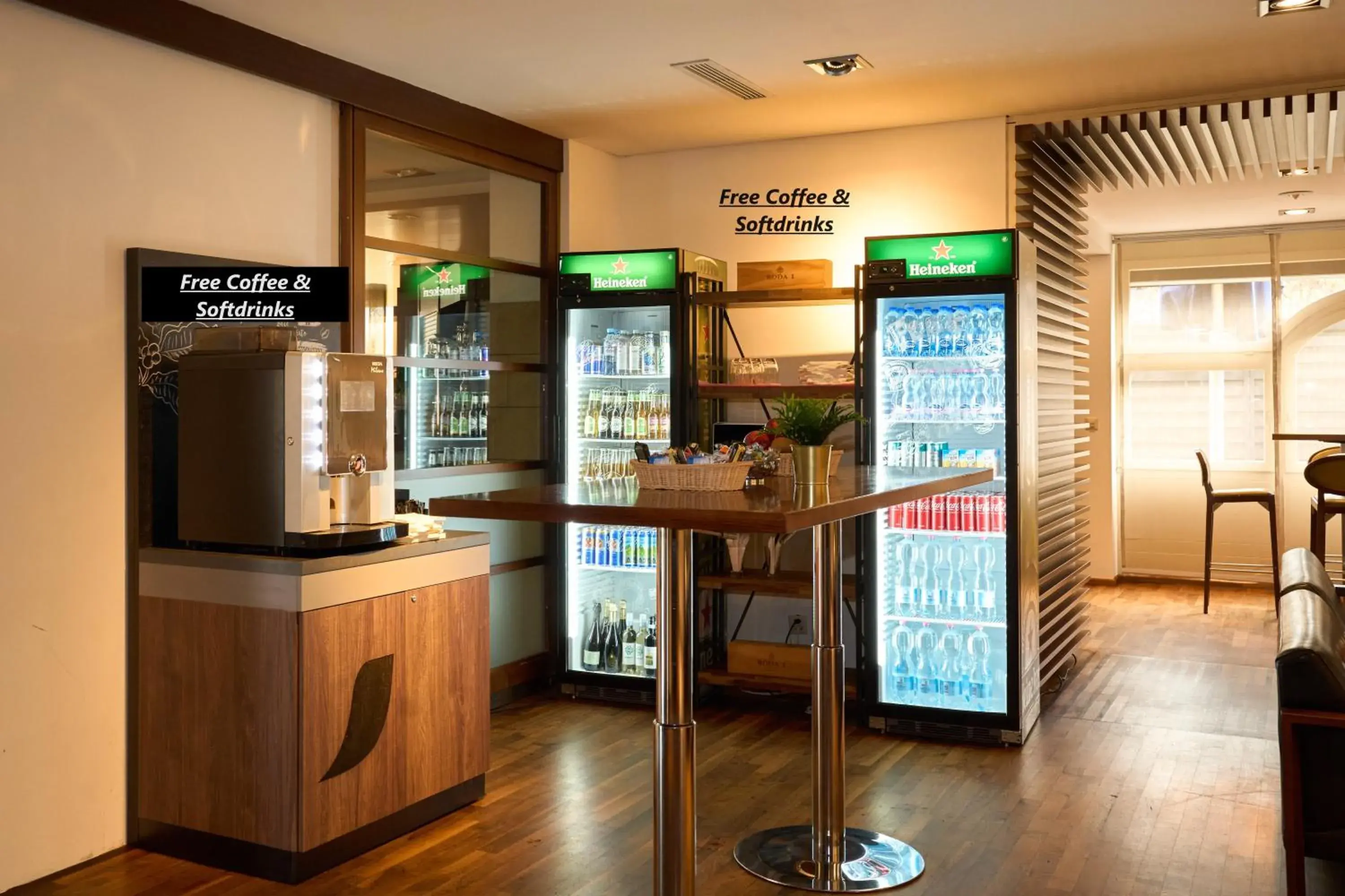 Lounge or bar in Hotel Conti Dietikon Lounge or bar in Hotel Conti Dietikon