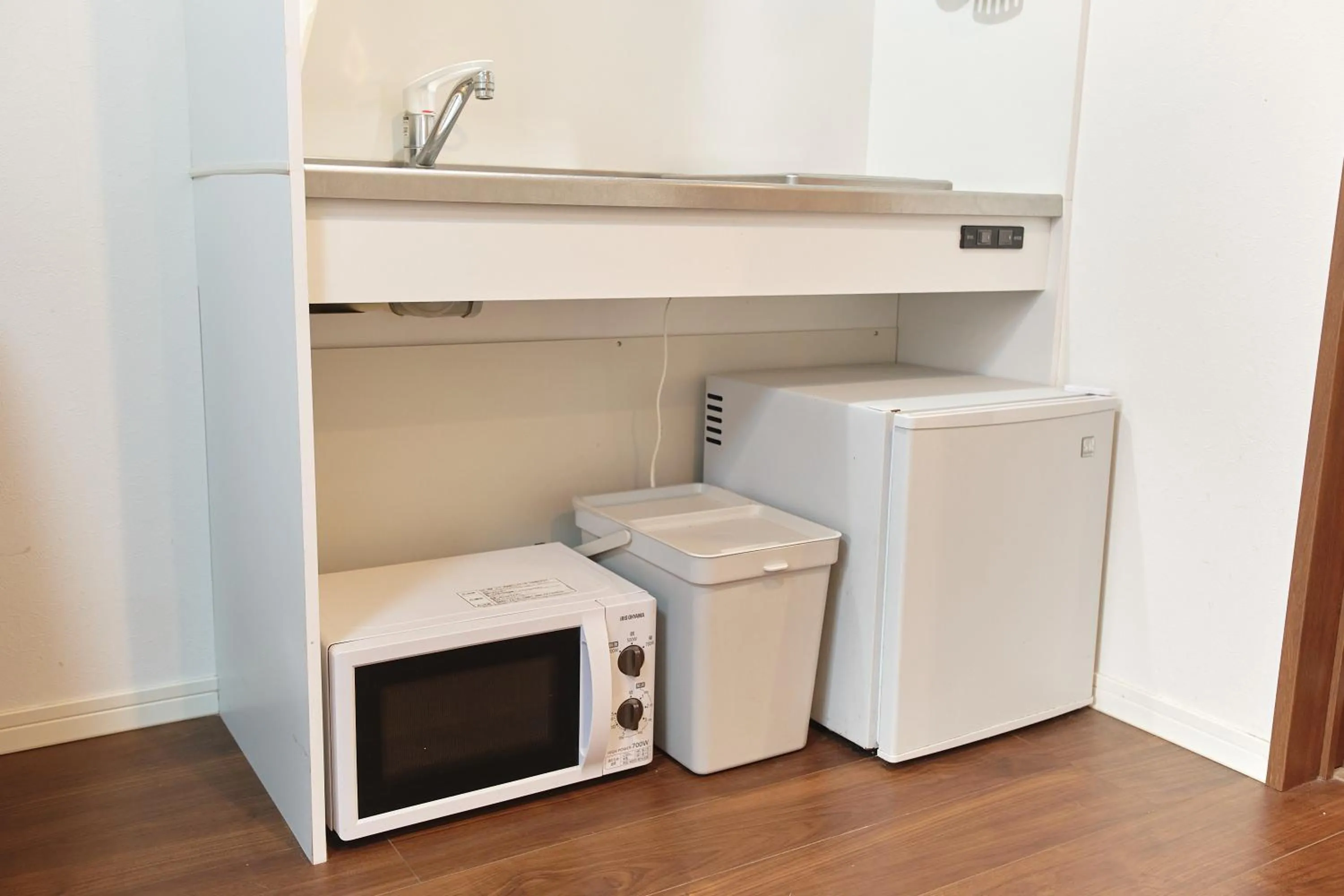 Base Hanegi Apartment by Tranova