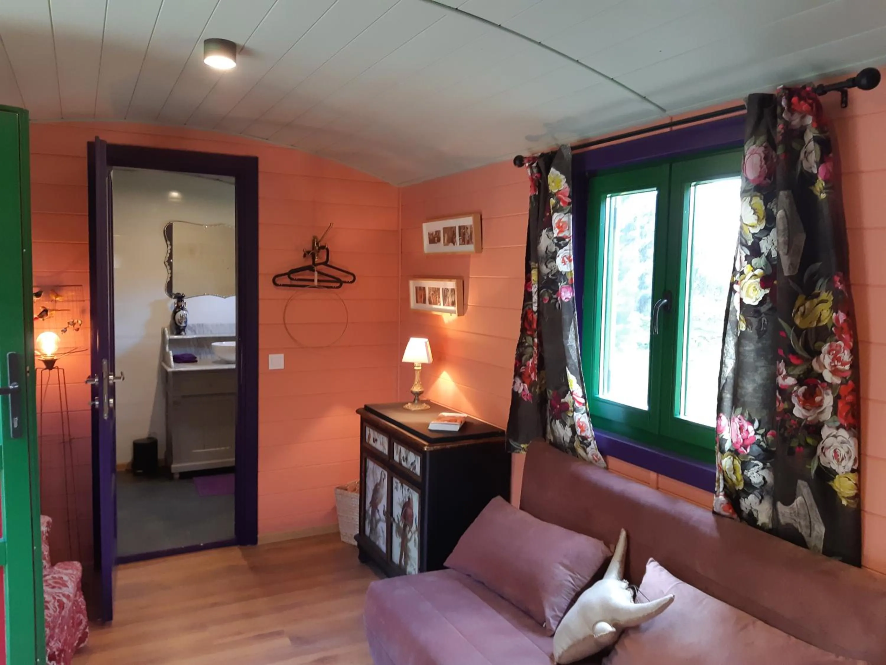 Caravan in REMY A DIT