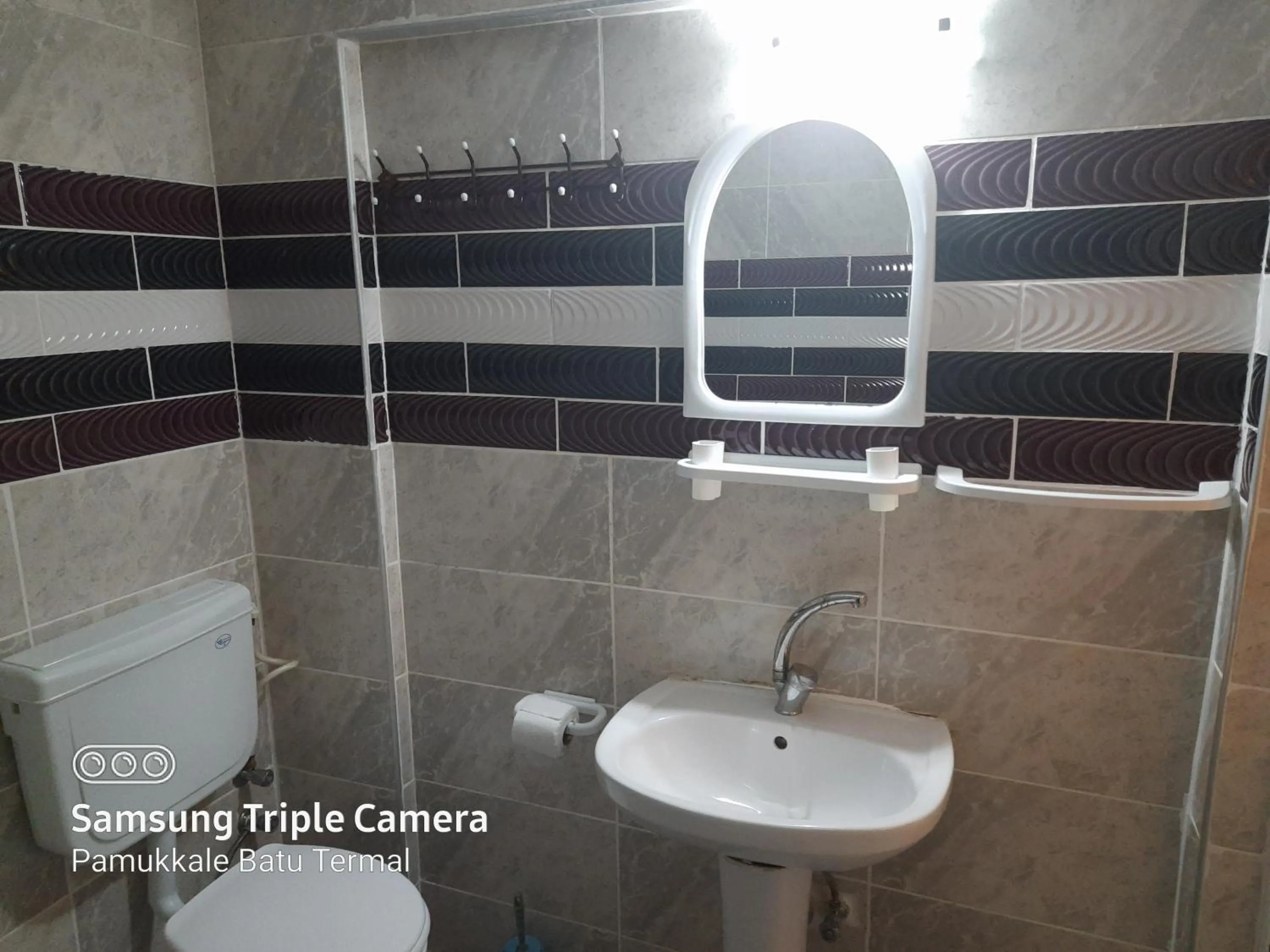 Bathroom in Pamukkale Batu Termal