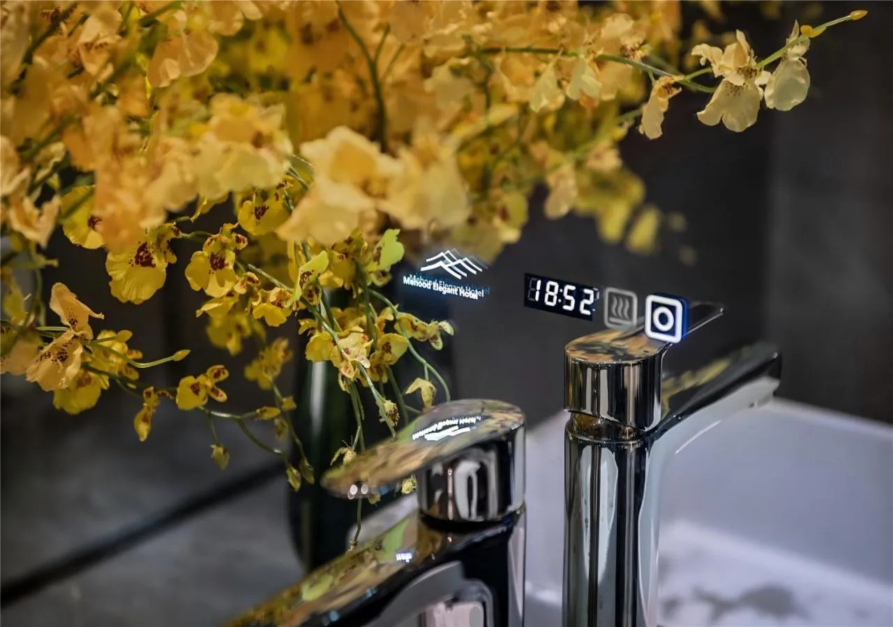 Bathroom in Elegant Hotel Guangzhou Zhujiang New Town Canton Tower- Free Shuttle Bus to Canton Fair Complex during Canton Fair period