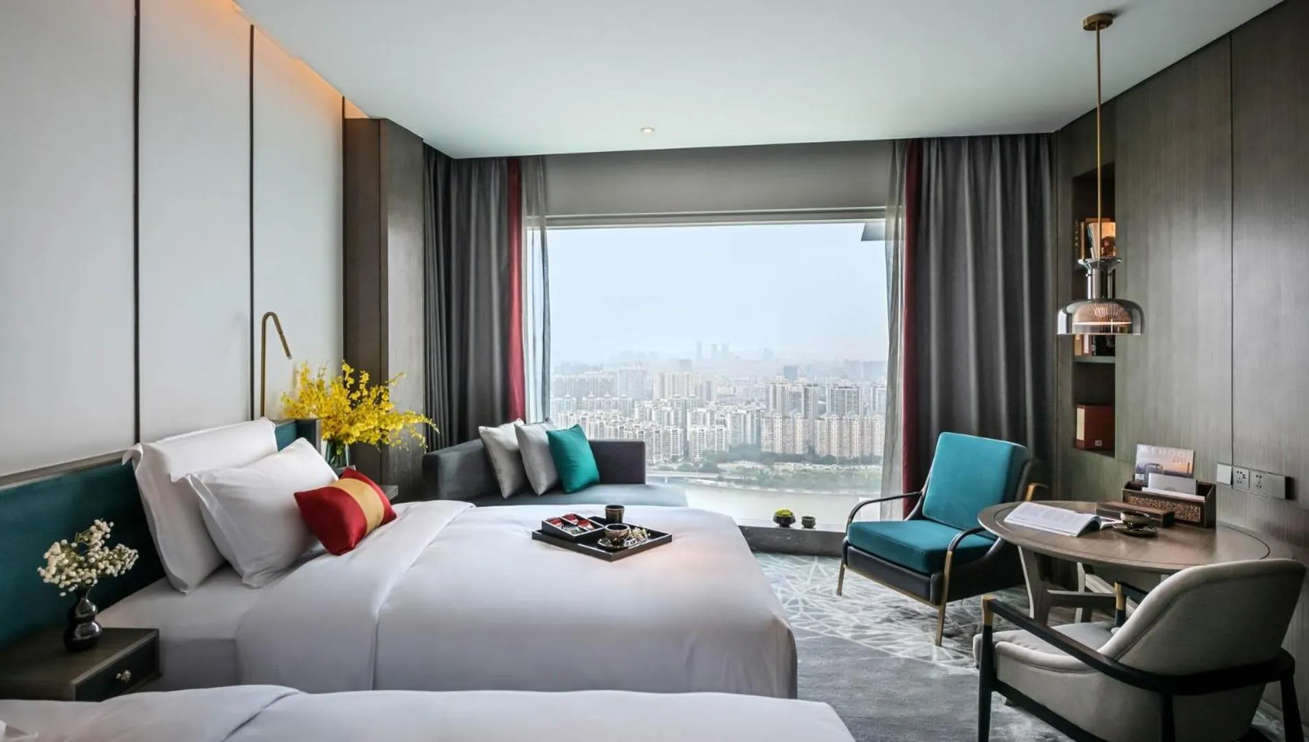 Photo of the whole room, Bed in Elegant Hotel Guangzhou Zhujiang New Town Canton Tower- Free Shuttle Bus to Canton Fair Complex during Canton Fair period