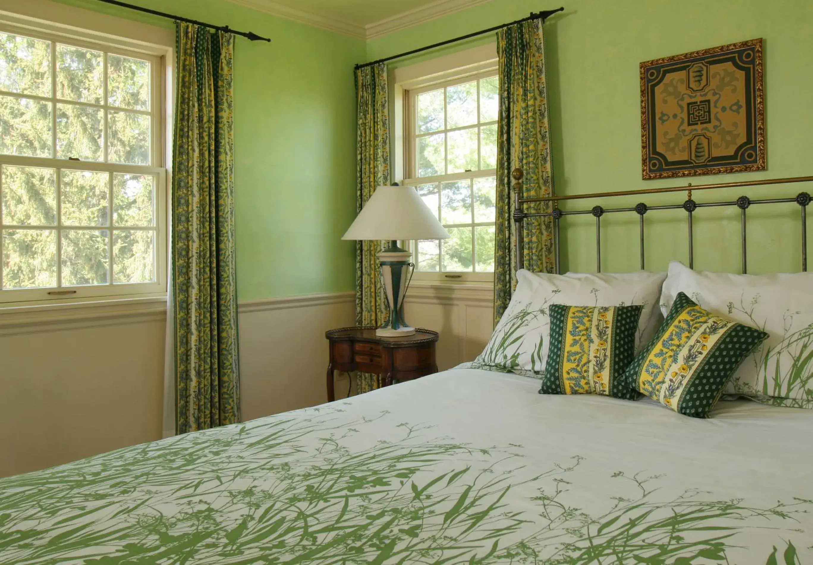 Bed in L'Auberge Provencale Inn & Restaurant Bed in L'Auberge Provencale Inn & Restaurant