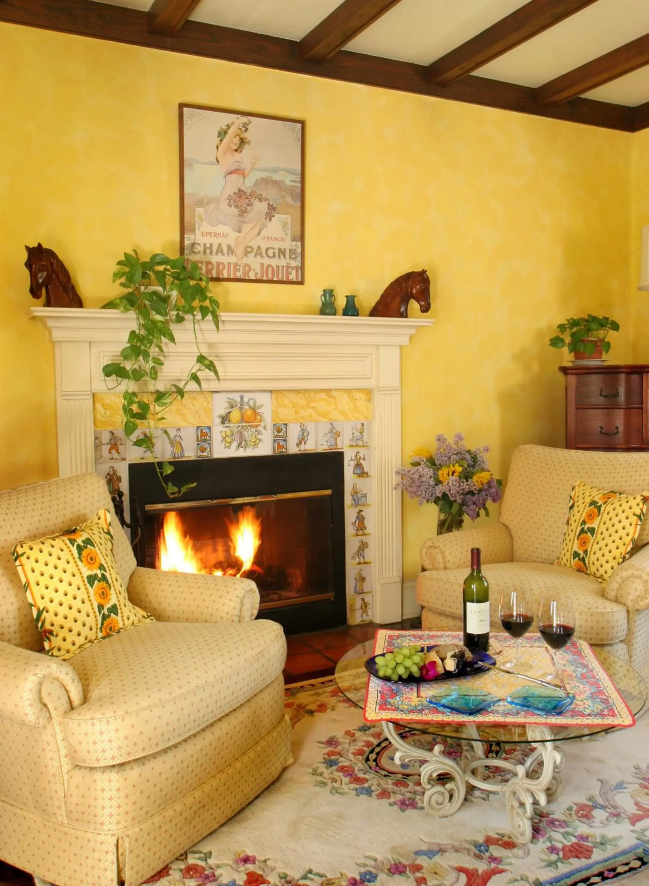 L'Auberge Provencale Inn & Restaurant L'Auberge Provencale Inn & Restaurant