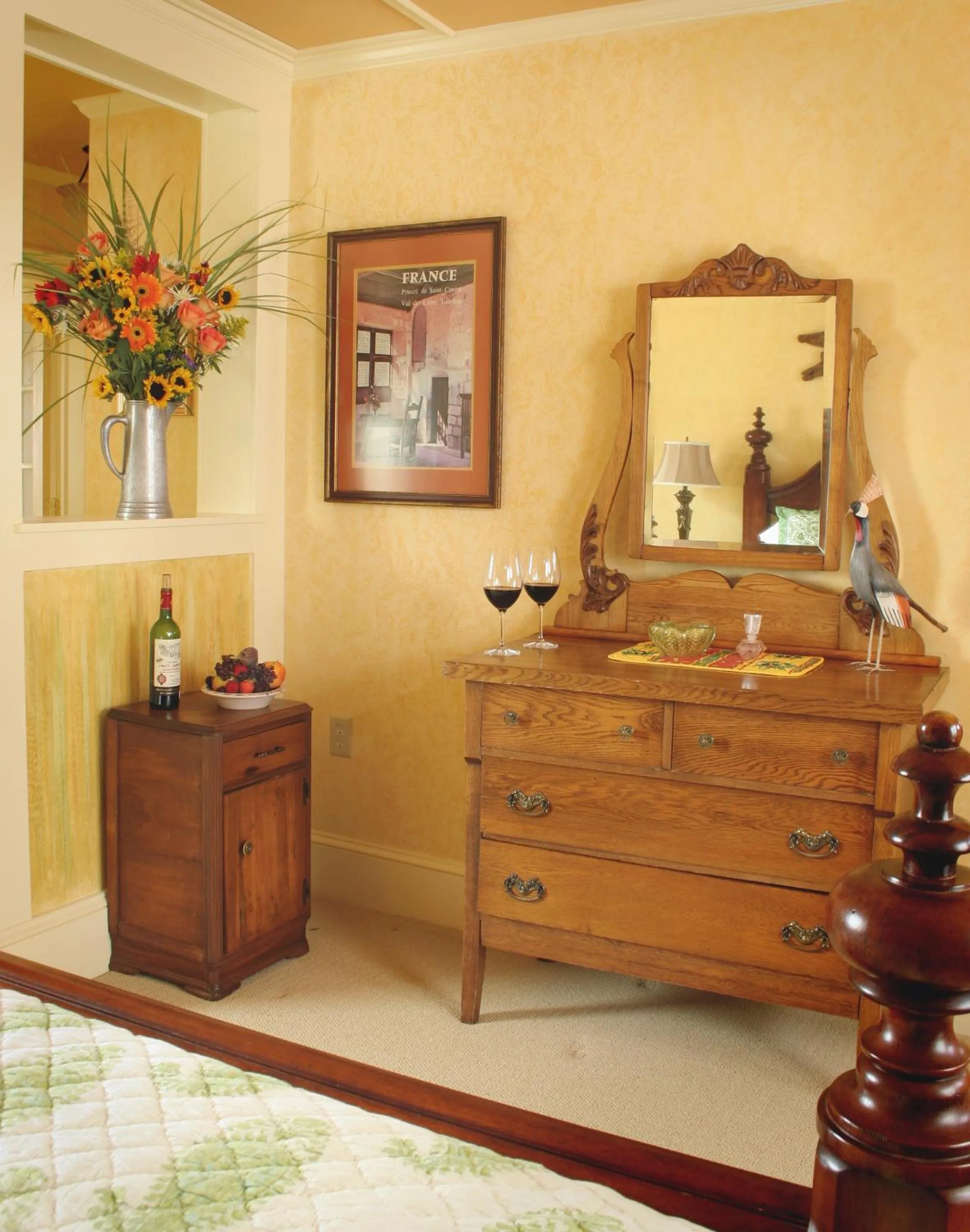 L'Auberge Provencale Inn & Restaurant