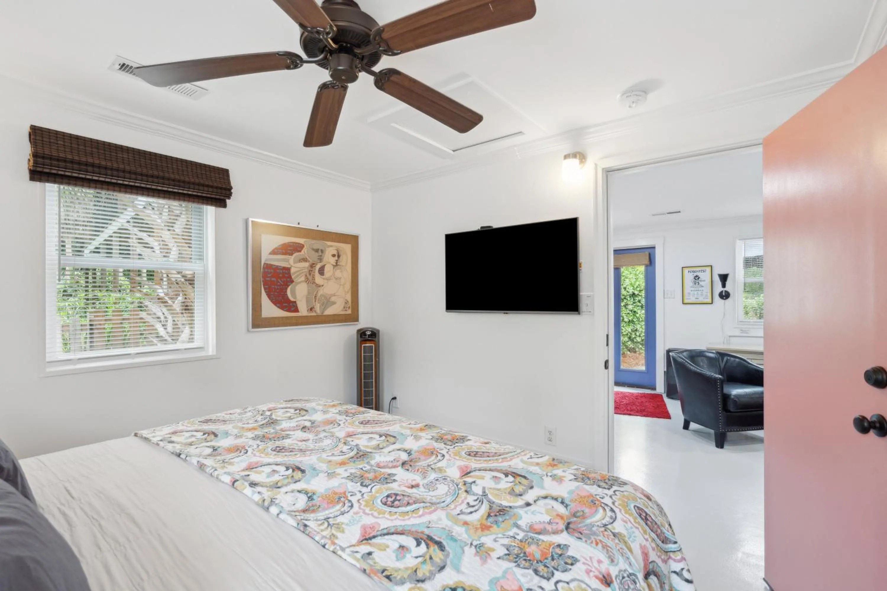 Bed in Folly Vacation Laid Back Casual Beach Bungalow 209-B