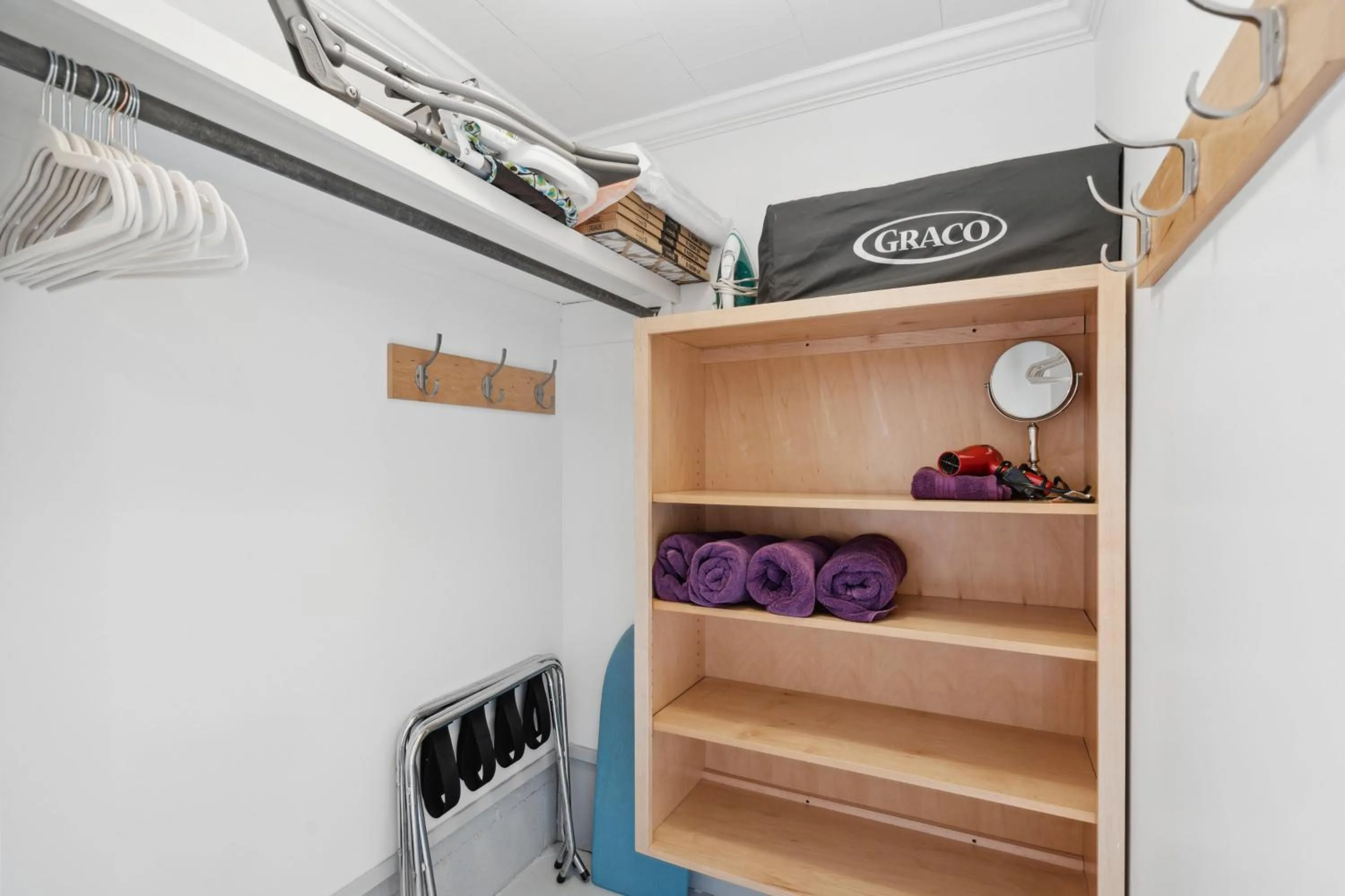 Folly Vacation Laid Back Casual Beach Bungalow 209-B