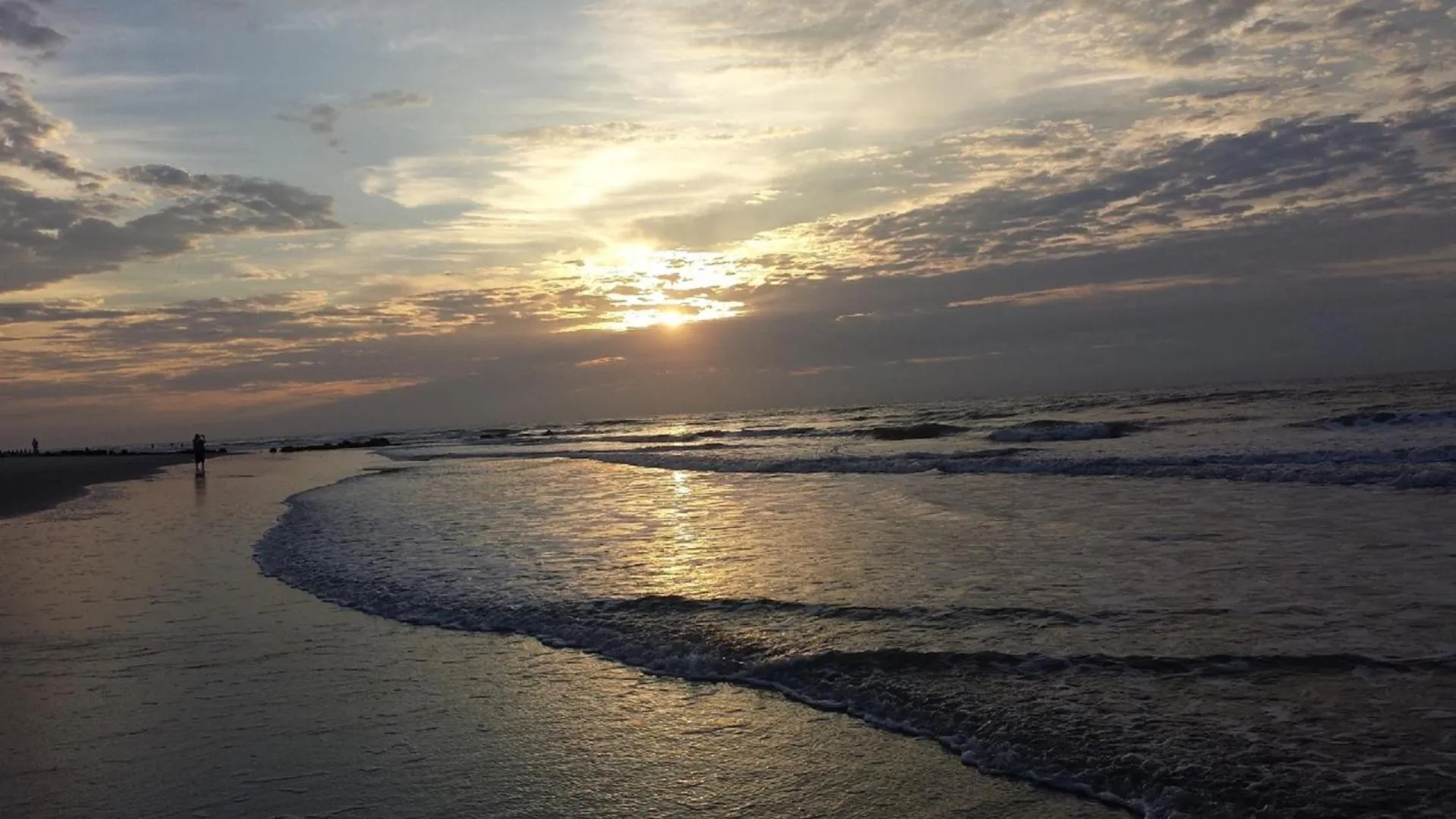 Folly Vacation Laid Back Casual Beach Bungalow 209-B