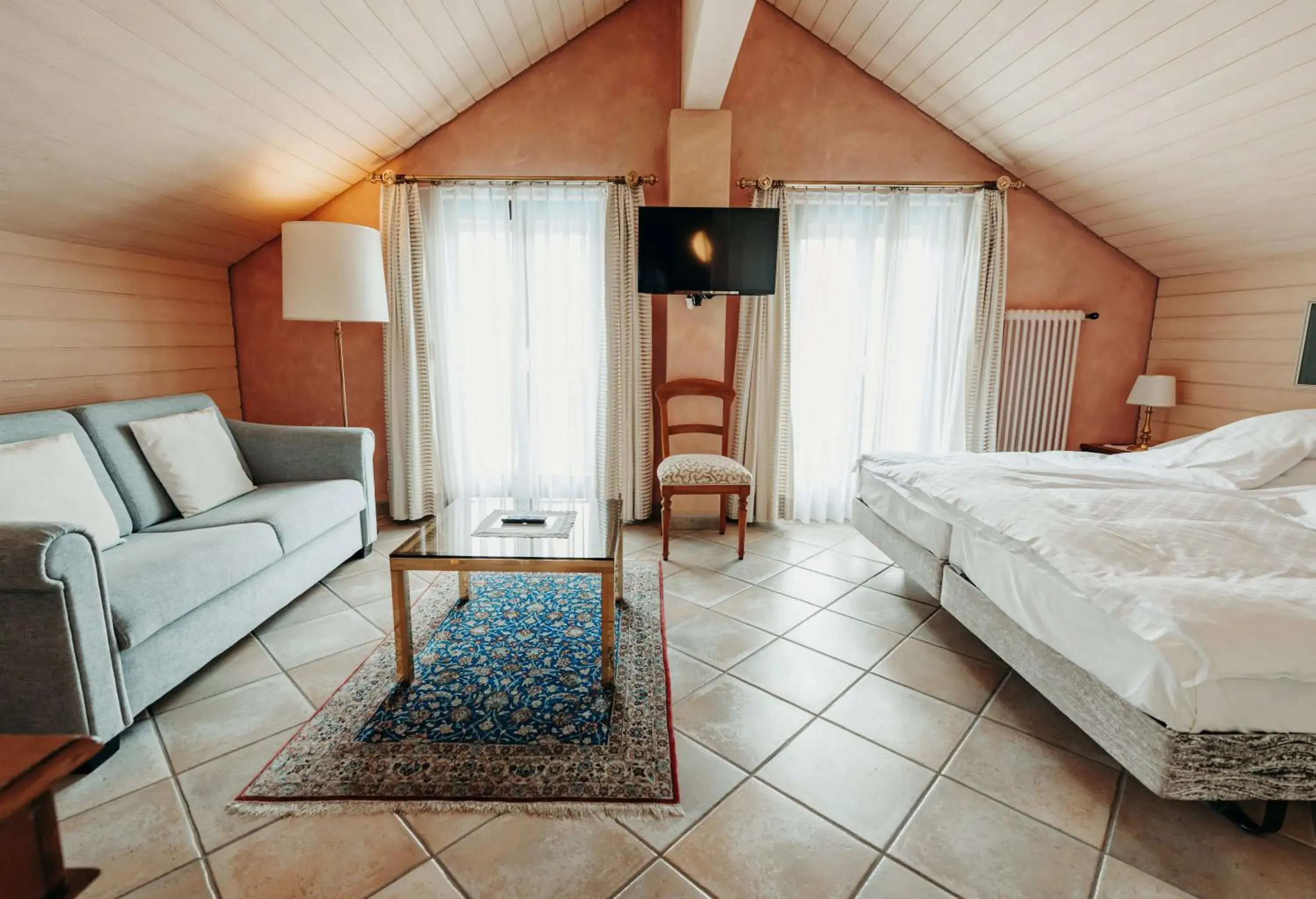 Bedroom, Bed in Romantik Hotel Castello Seeschloss Bedroom, Bed in Romantik Hotel Castello Seeschloss