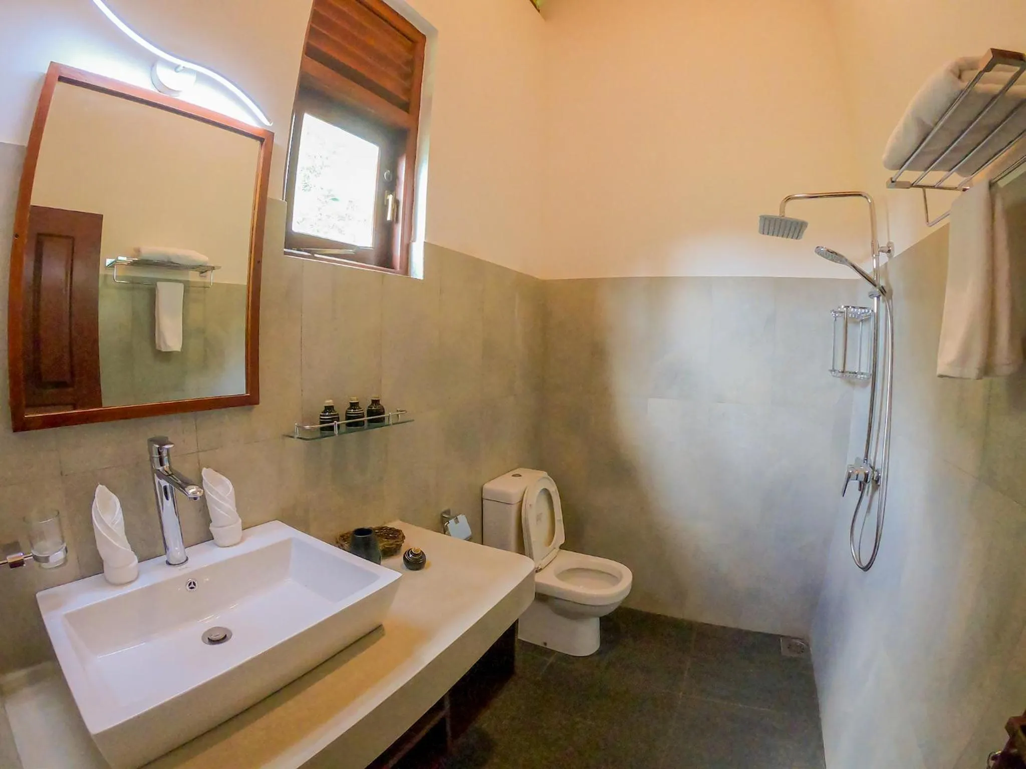 Shower in Terrace Garden Ayurveda Resort