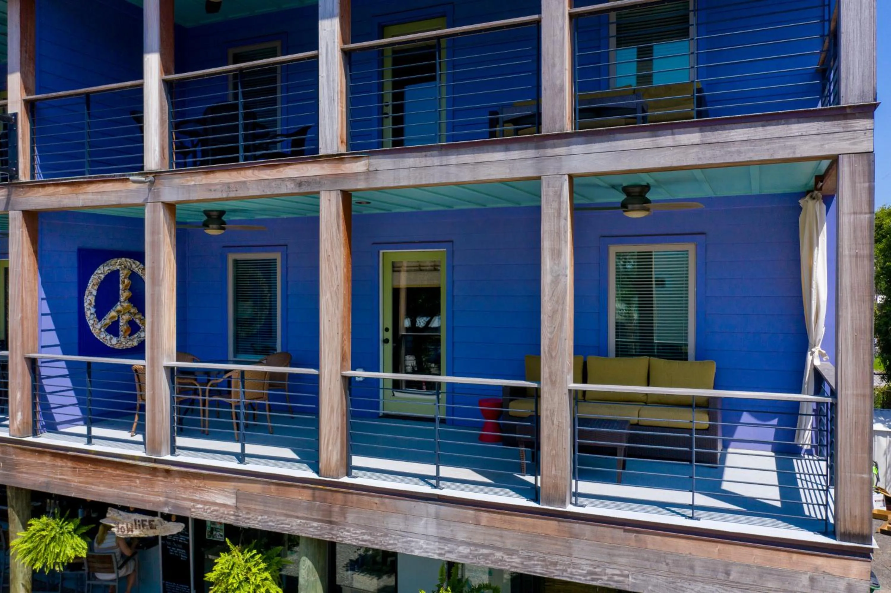 Balcony/Terrace in Folly Vacation Great Location, Super Cute & Spacious Apt B